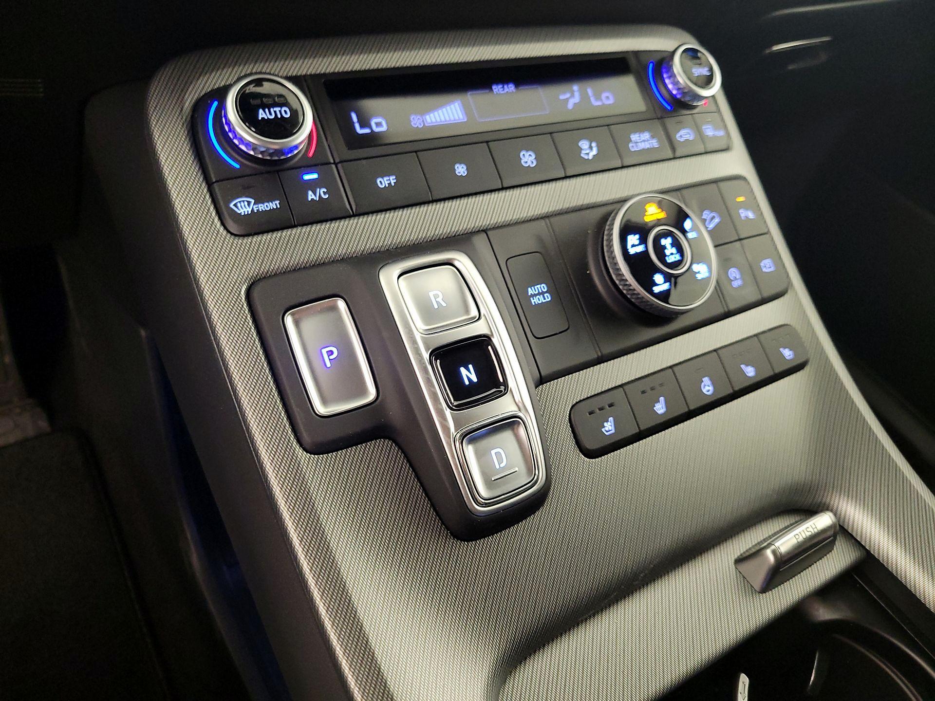 Thumbnail: 2025 Hyundai Palisade - 18