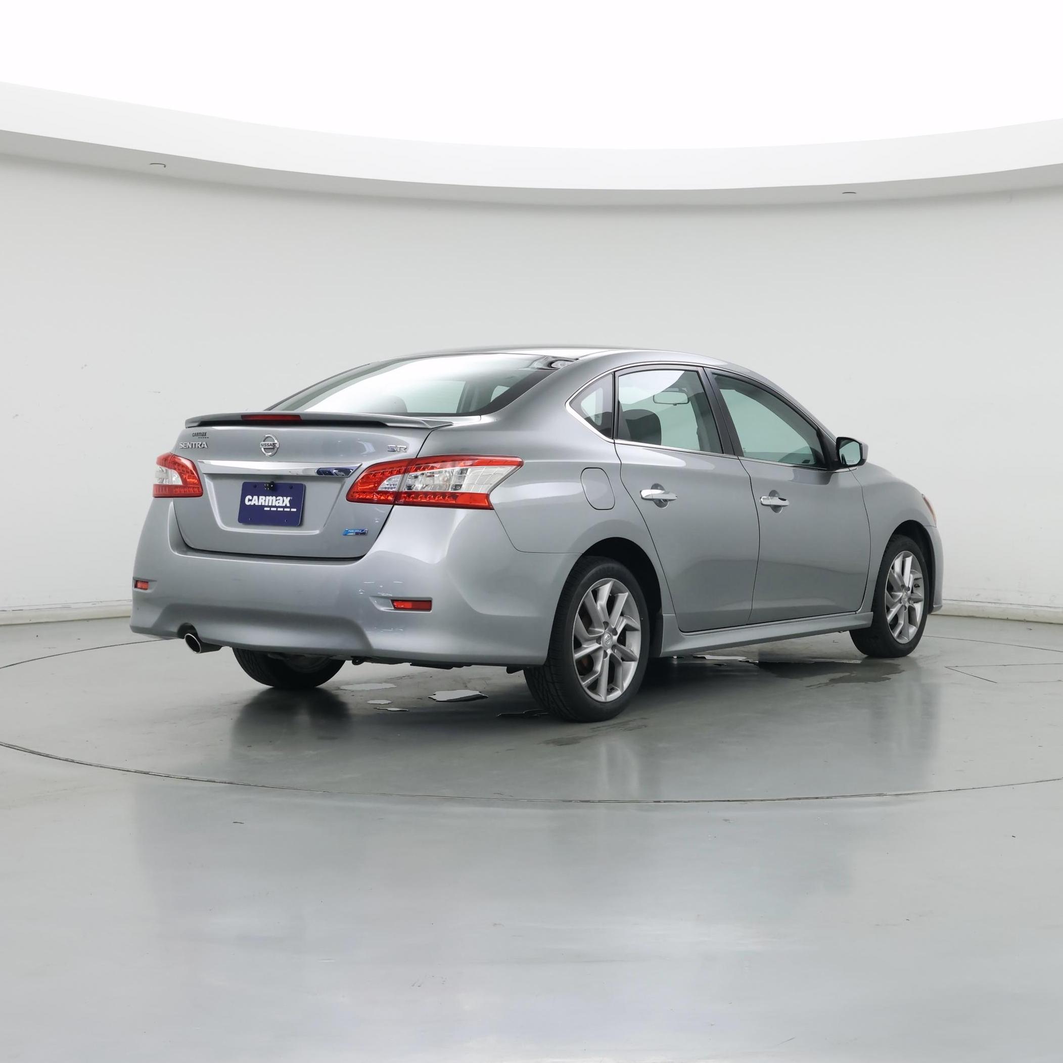 Thumbnail: 2014 Nissan Sentra - 8