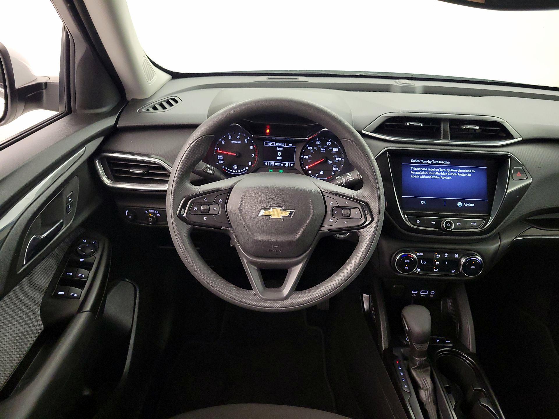 Thumbnail: 2023 Chevrolet TrailBlazer - 10