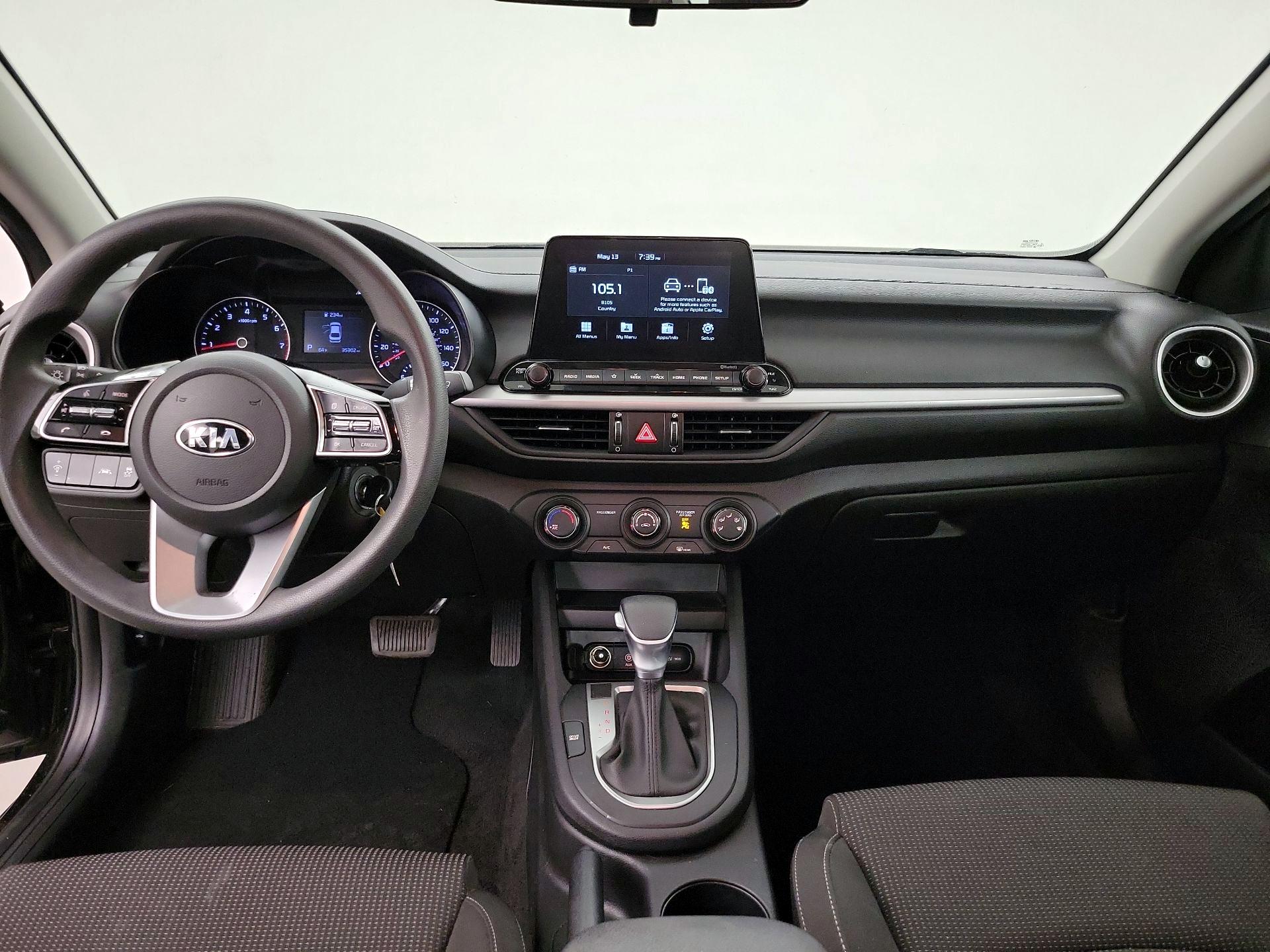 Thumbnail: 2020 Kia Forte - 9