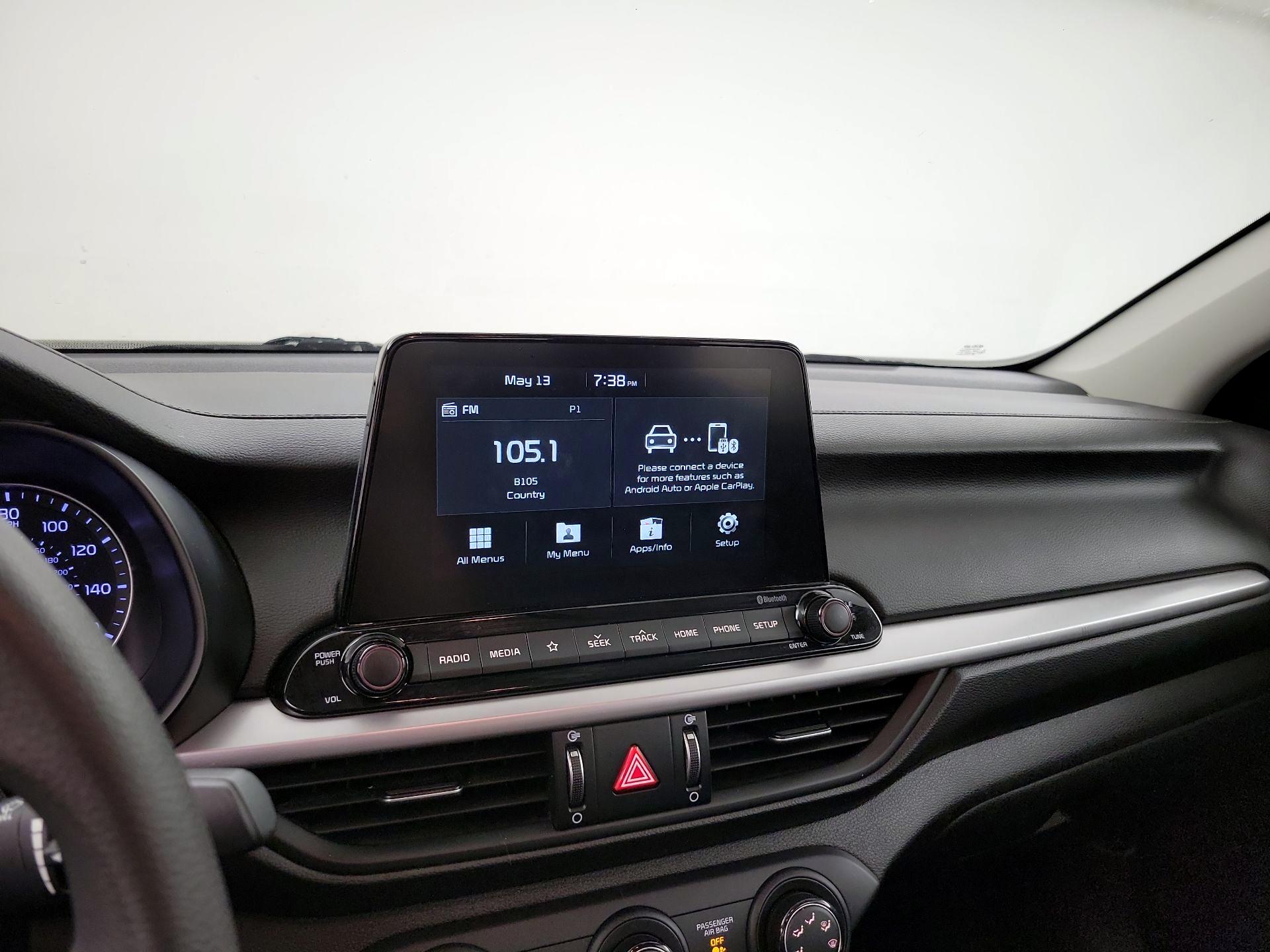 Thumbnail: 2020 Kia Forte - 15