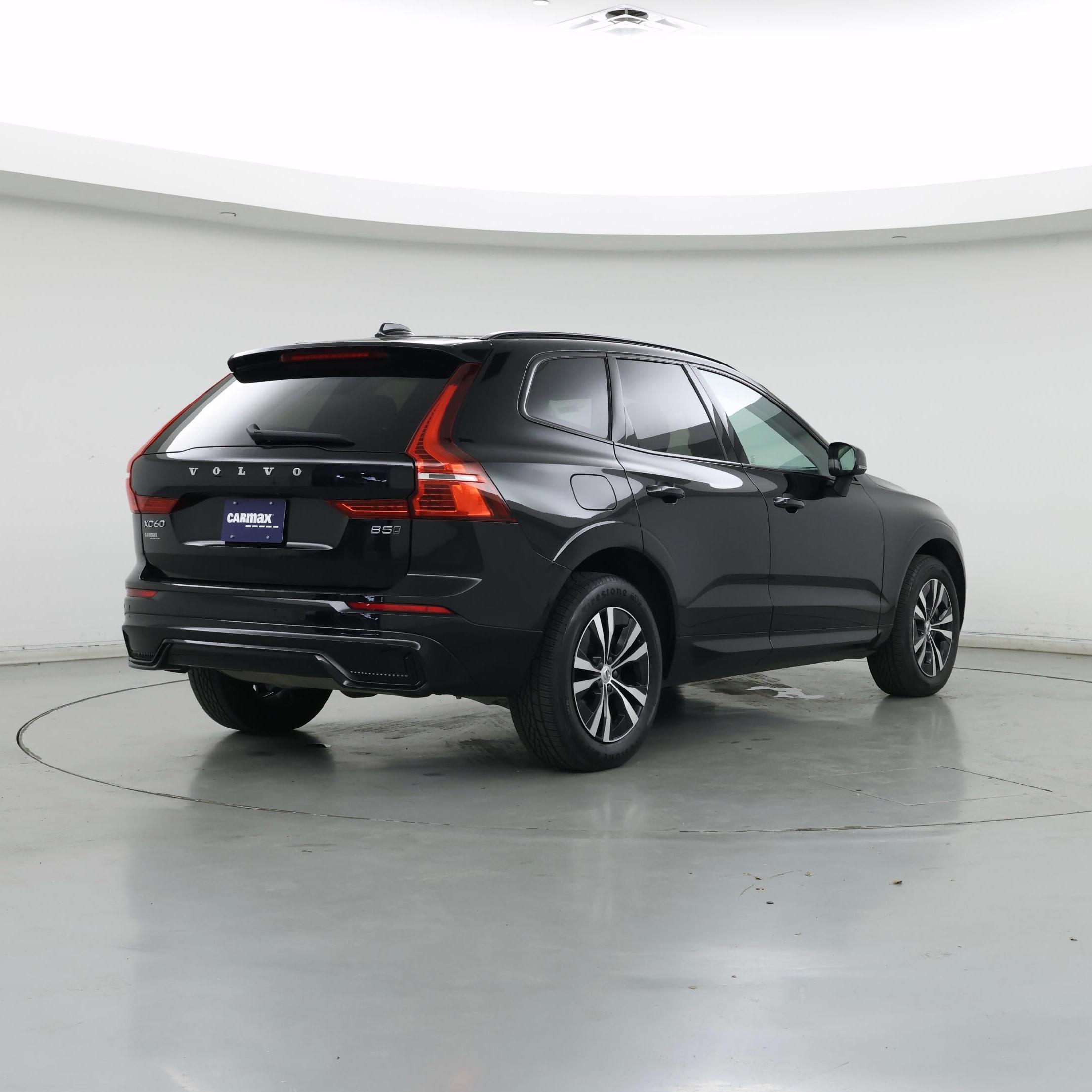 Thumbnail: 2024 Volvo XC60 - 8