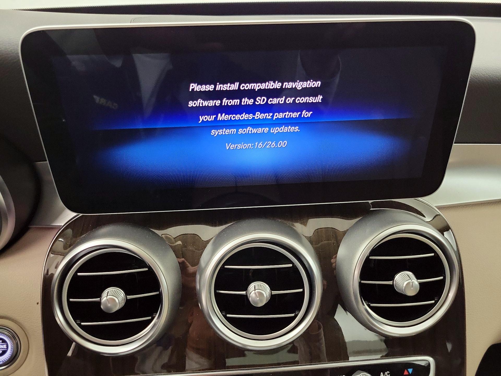 Thumbnail: 2020 Mercedes-Benz C-Class - 14