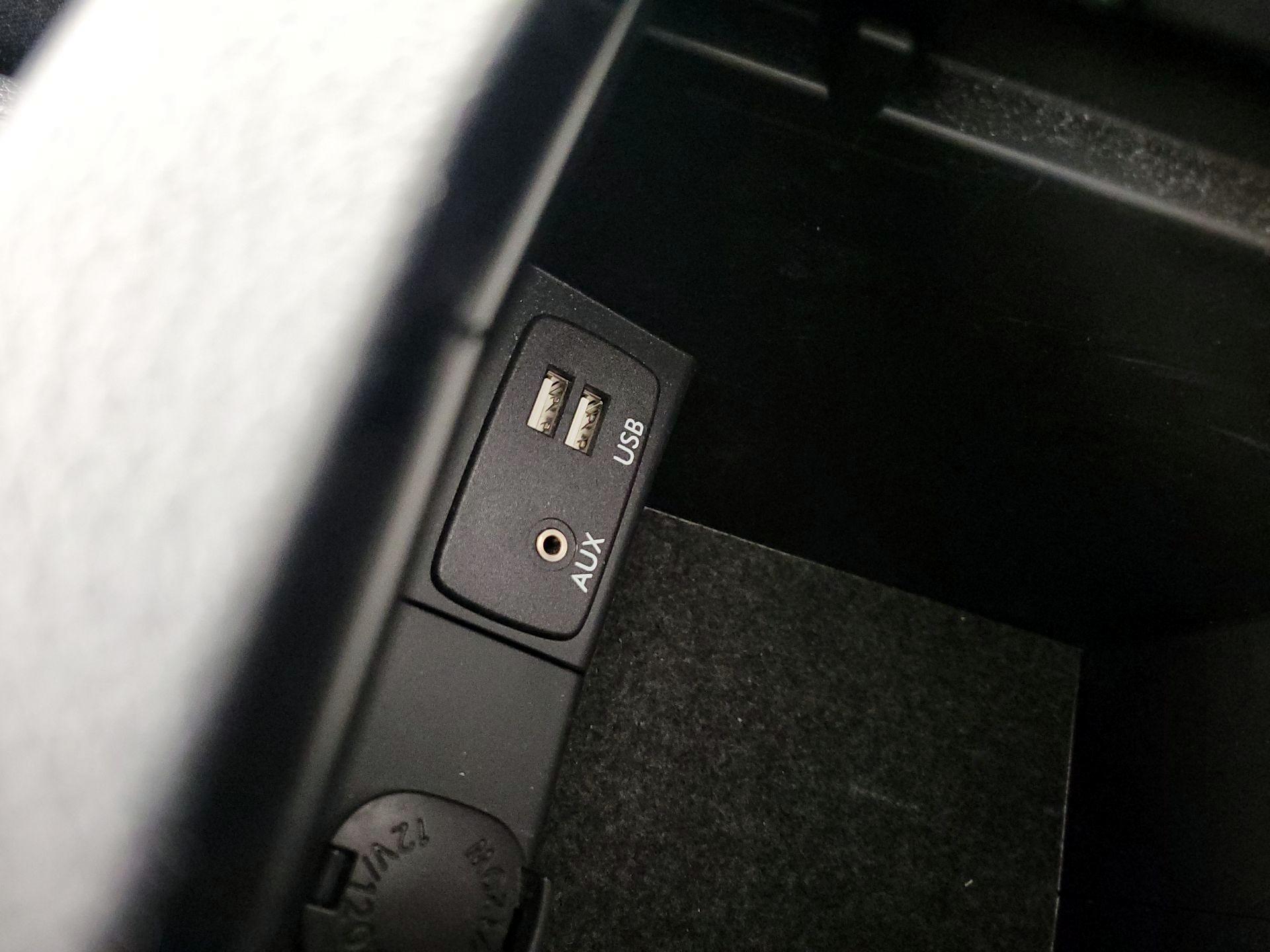 Thumbnail: 2016 Subaru Forester - 18