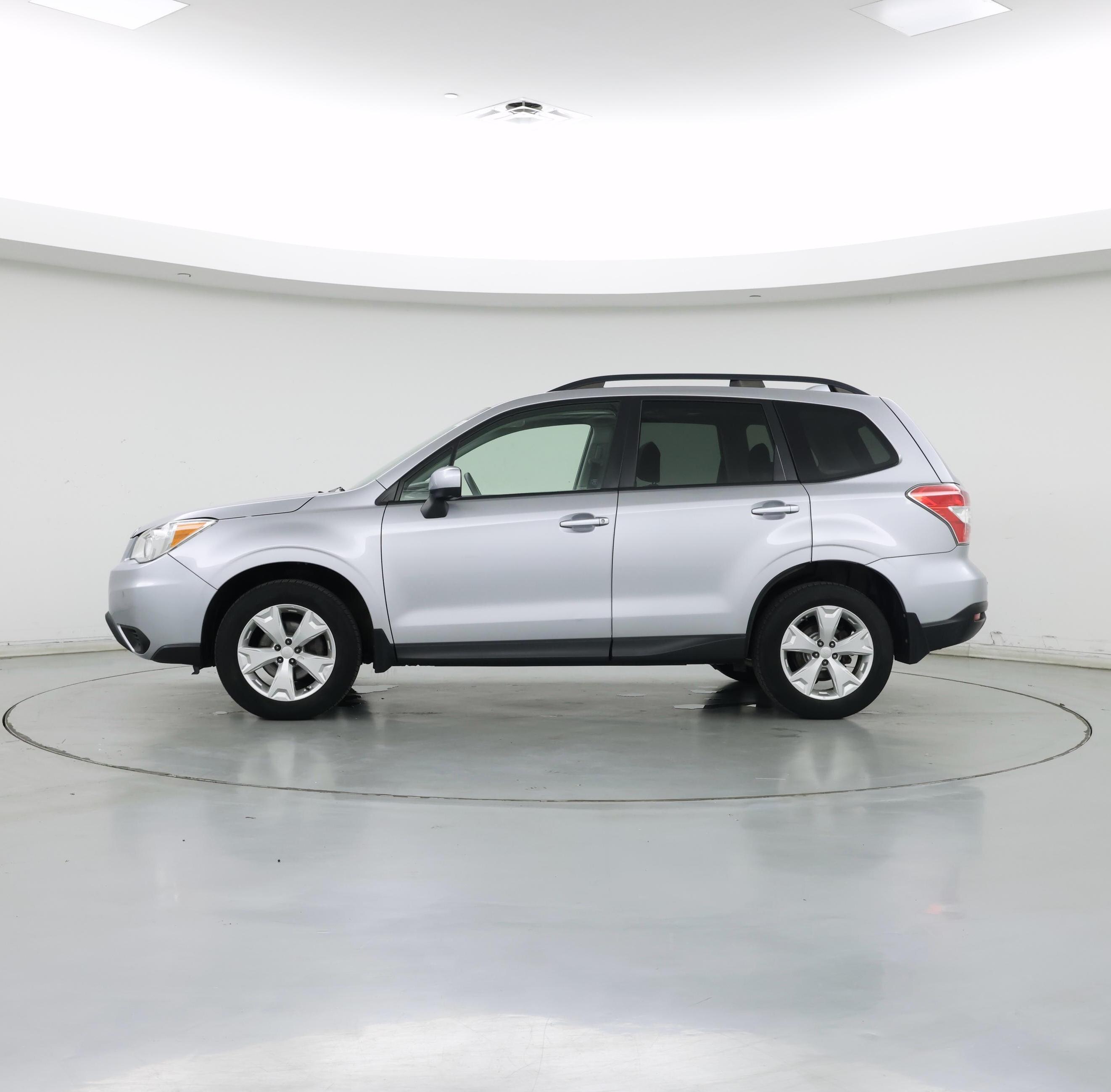 Thumbnail: 2016 Subaru Forester - 3