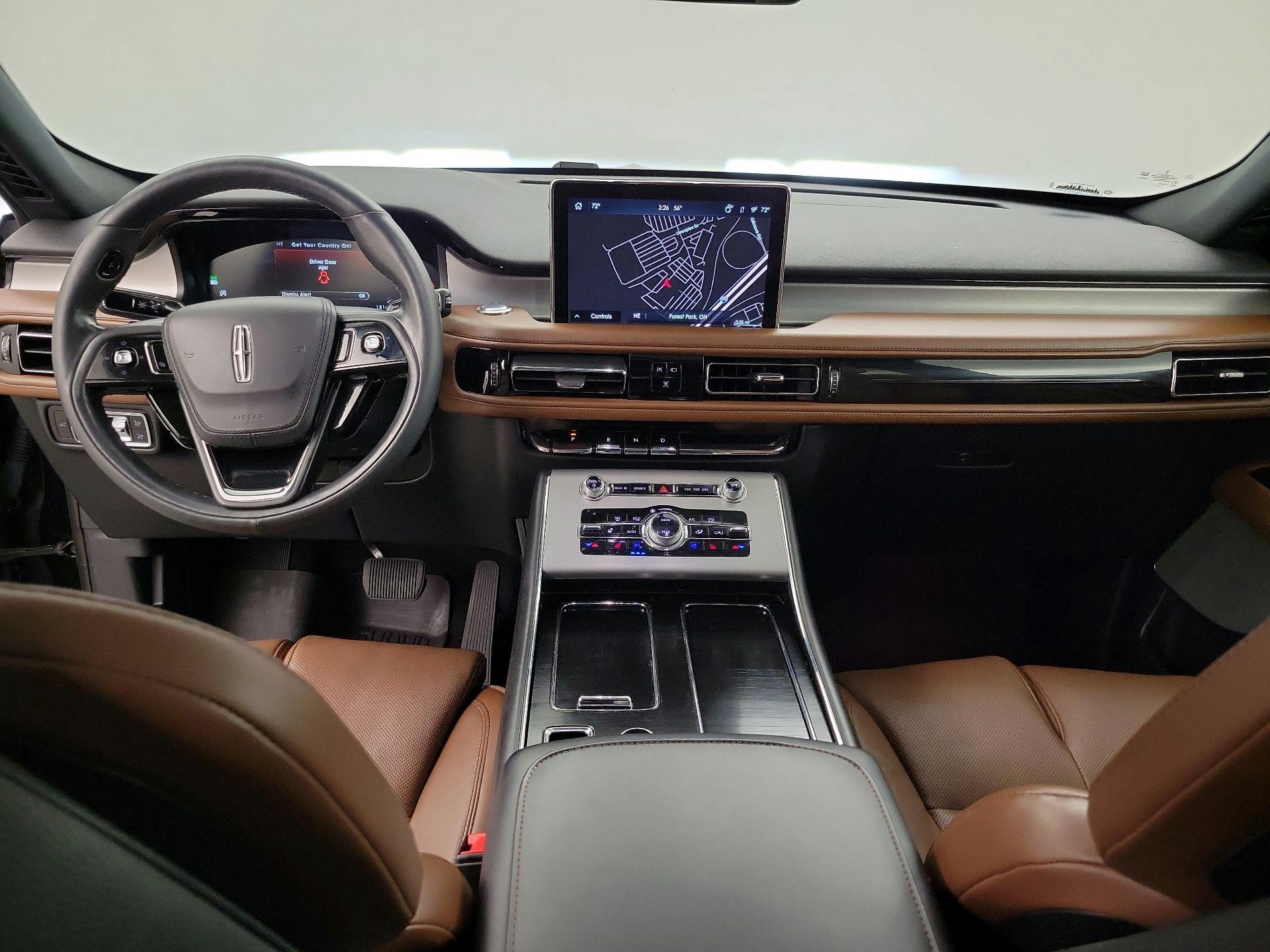 Thumbnail: 2021 Lincoln Aviator - 9