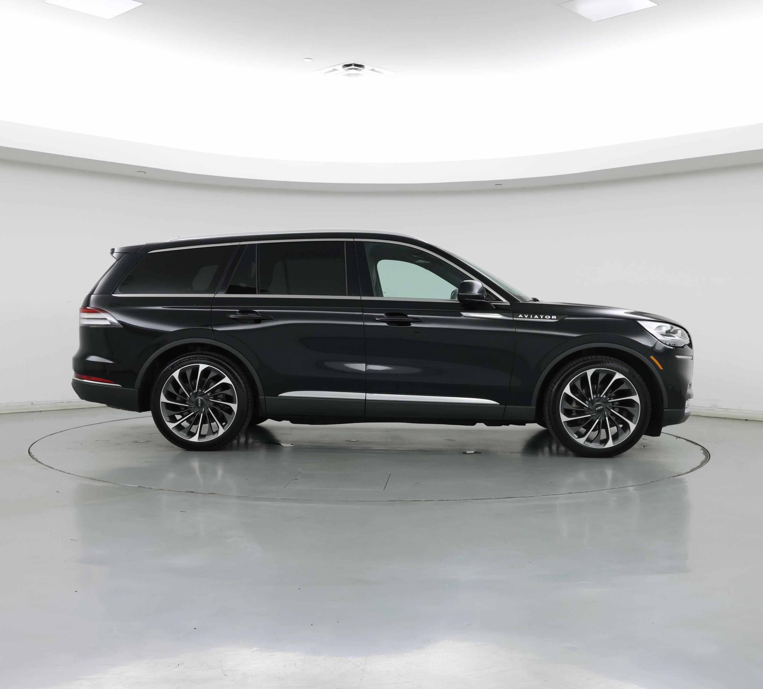 Thumbnail: 2021 Lincoln Aviator - 7
