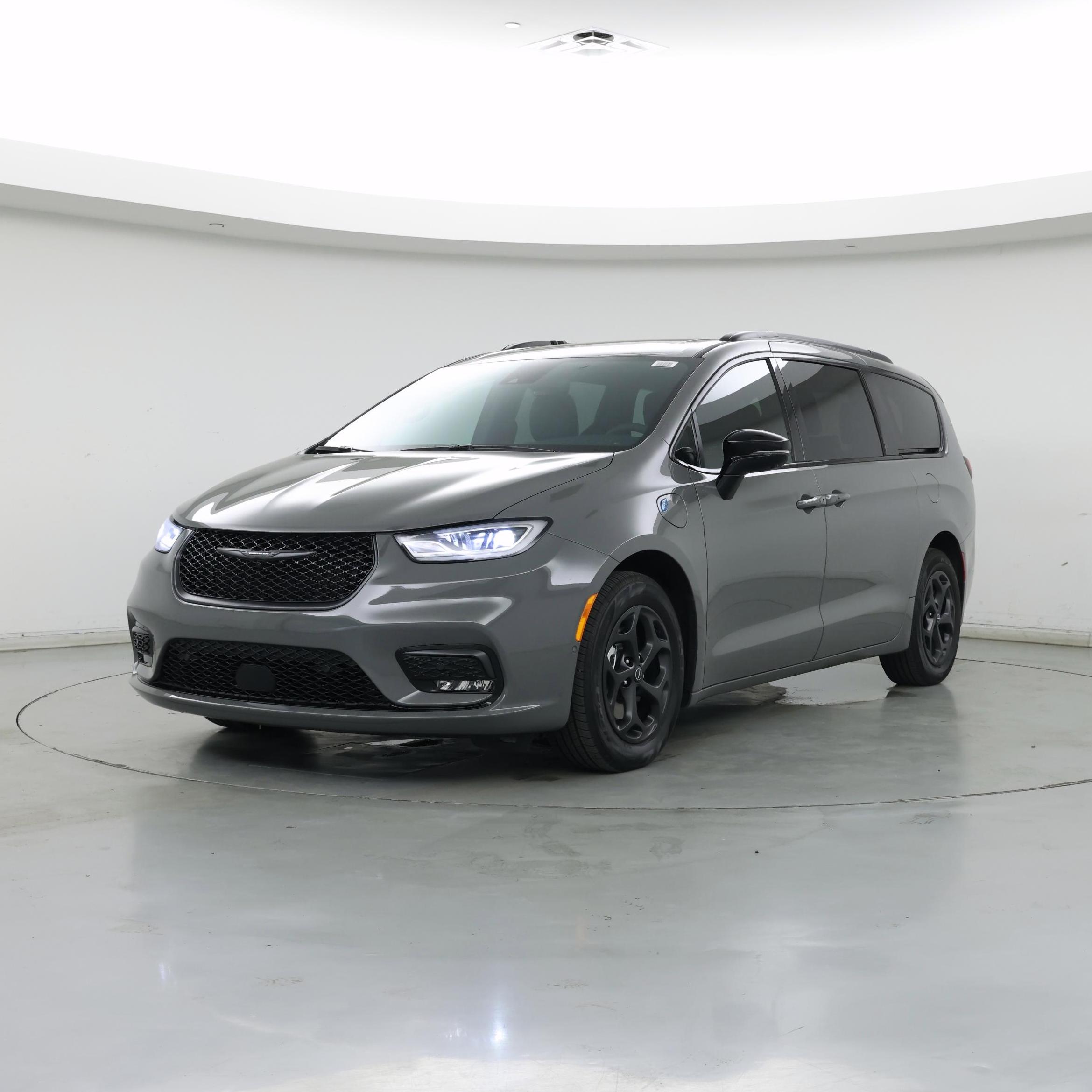 Thumbnail: 2025 Chrysler Pacifica - 4