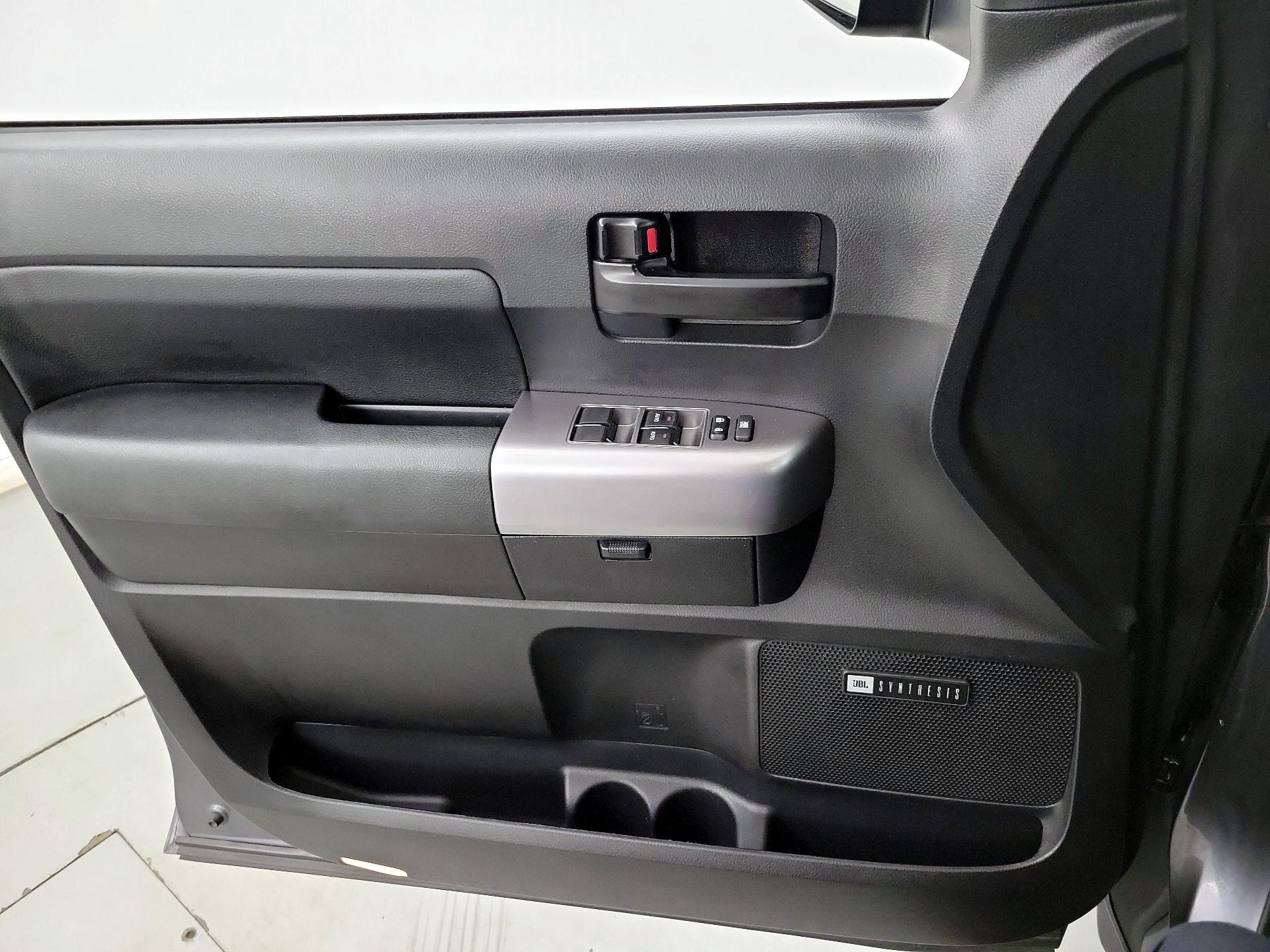 Thumbnail: 2021 Toyota Sequoia - 12