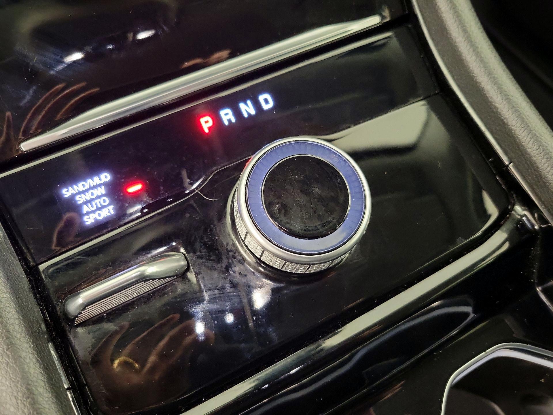 Thumbnail: 2023 Jeep Grand Cherokee - 18