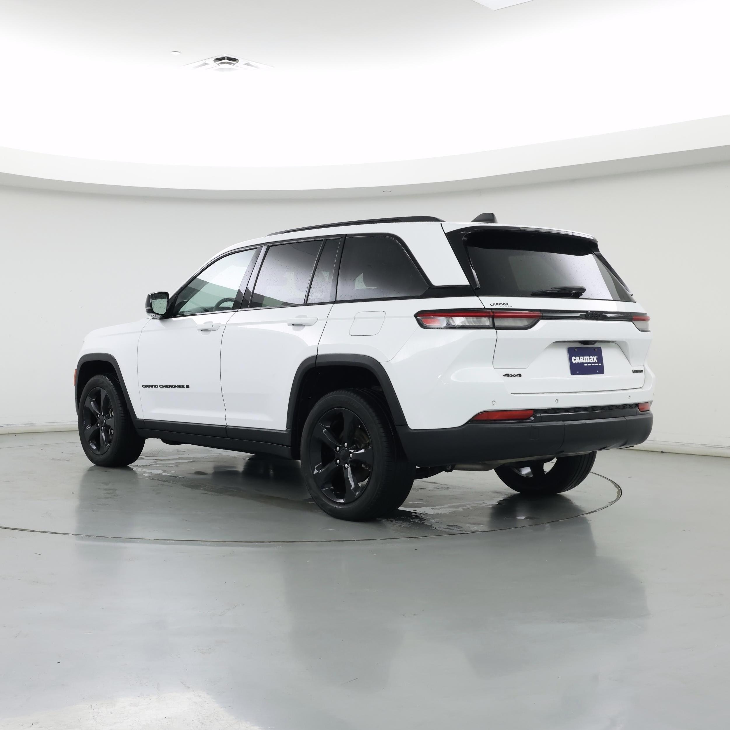 Thumbnail: 2023 Jeep Grand Cherokee - 2