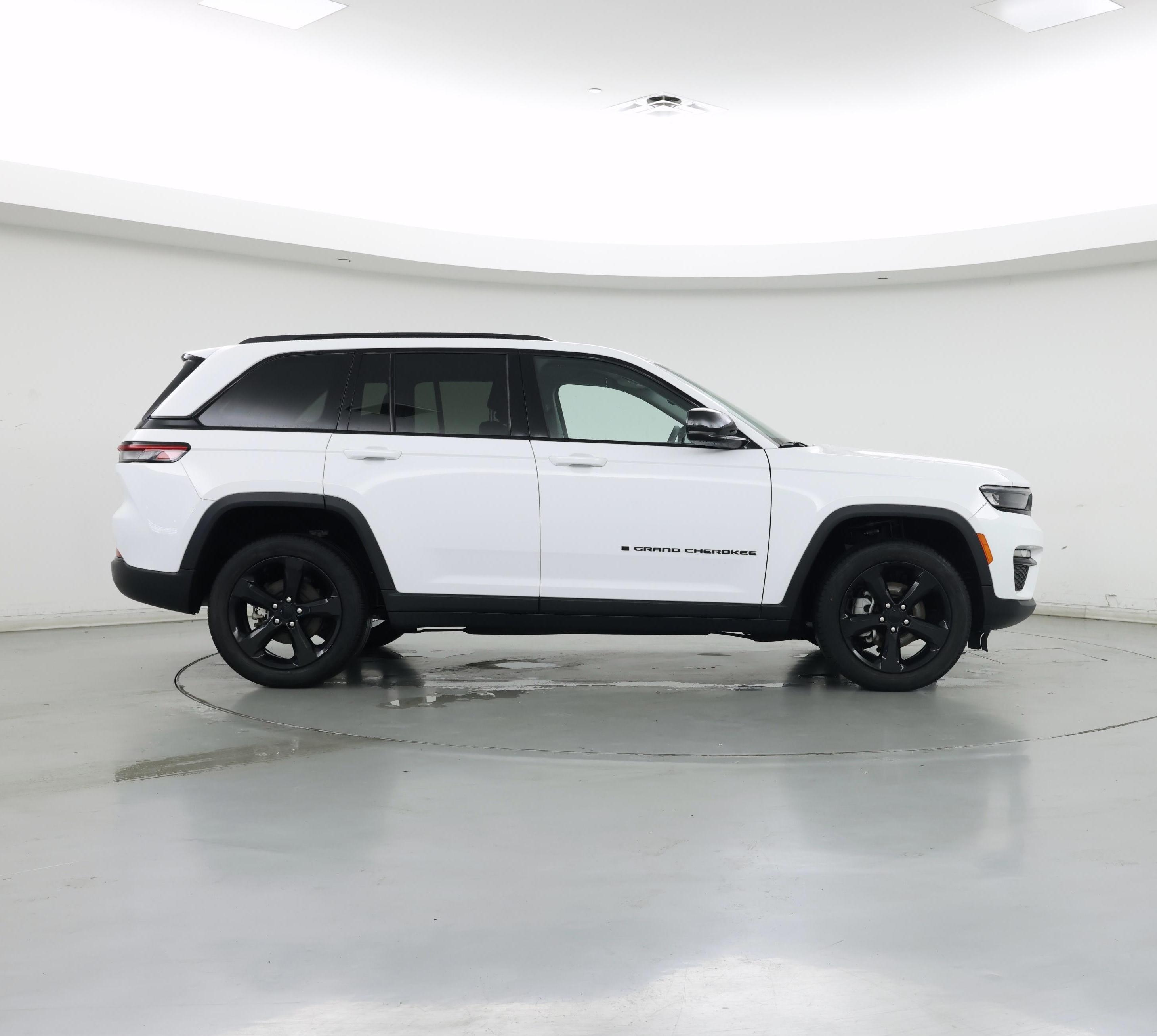 Thumbnail: 2023 Jeep Grand Cherokee - 7