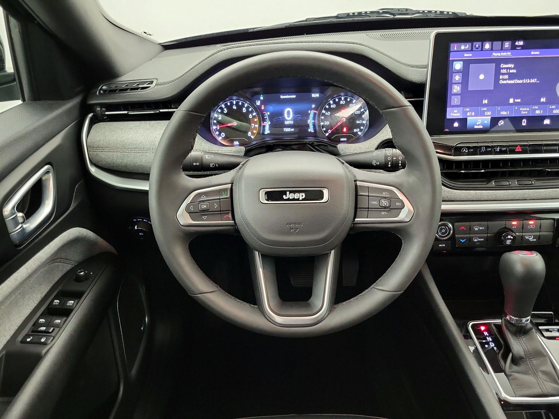 Thumbnail: 2024 Jeep Compass - 10