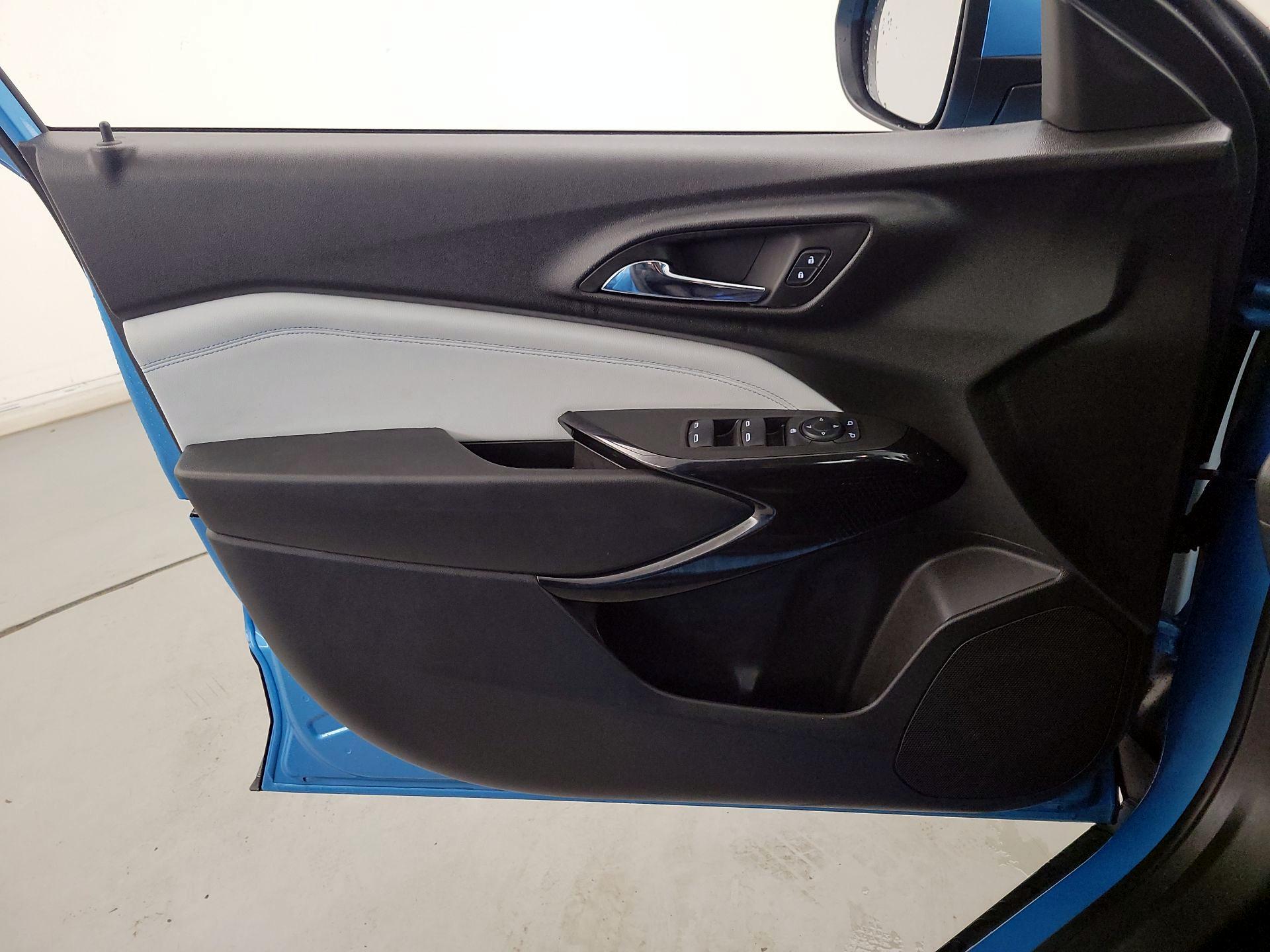 Thumbnail: 2025 Chevrolet Trax - 12