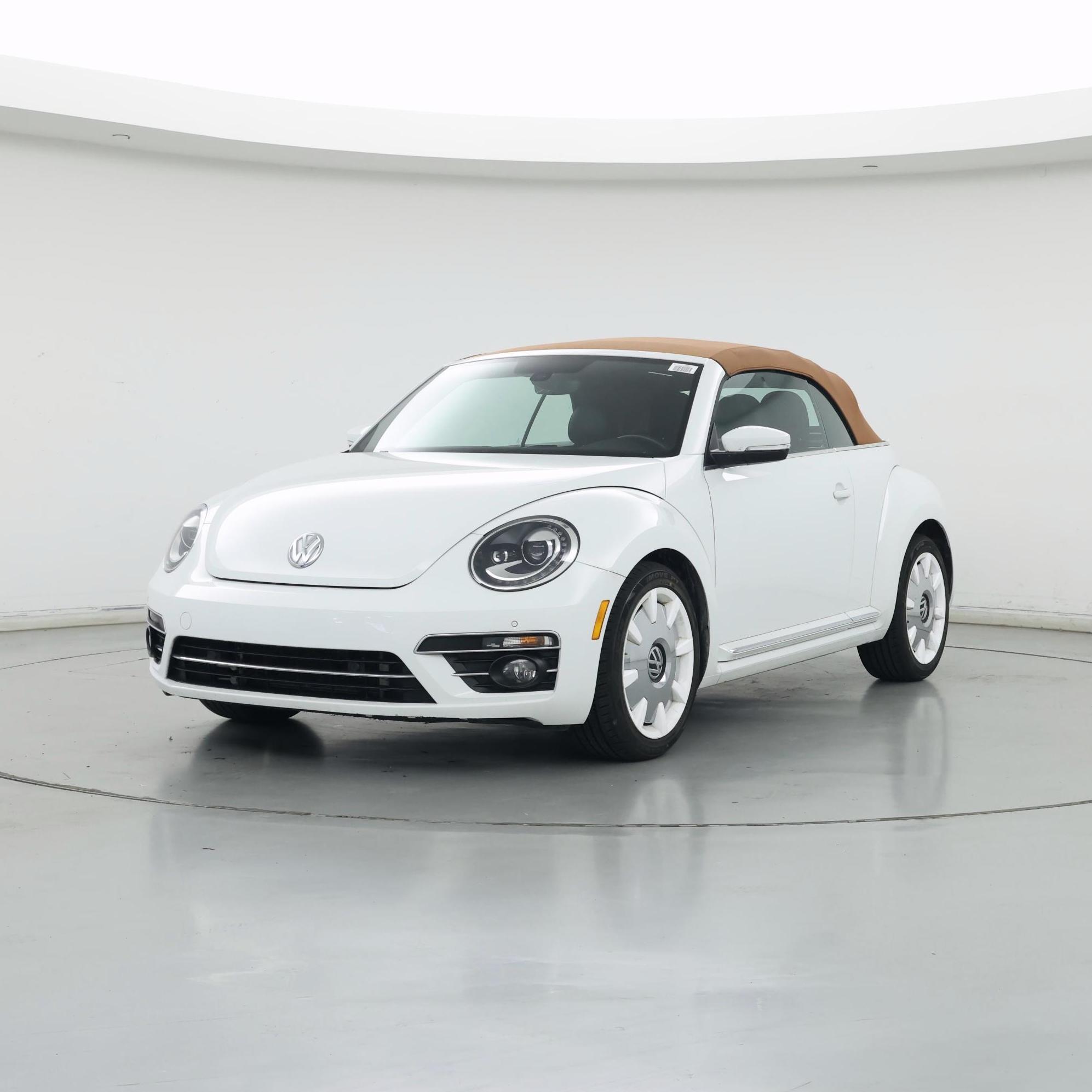 Thumbnail: 2019 Volkswagen Beetle - 4