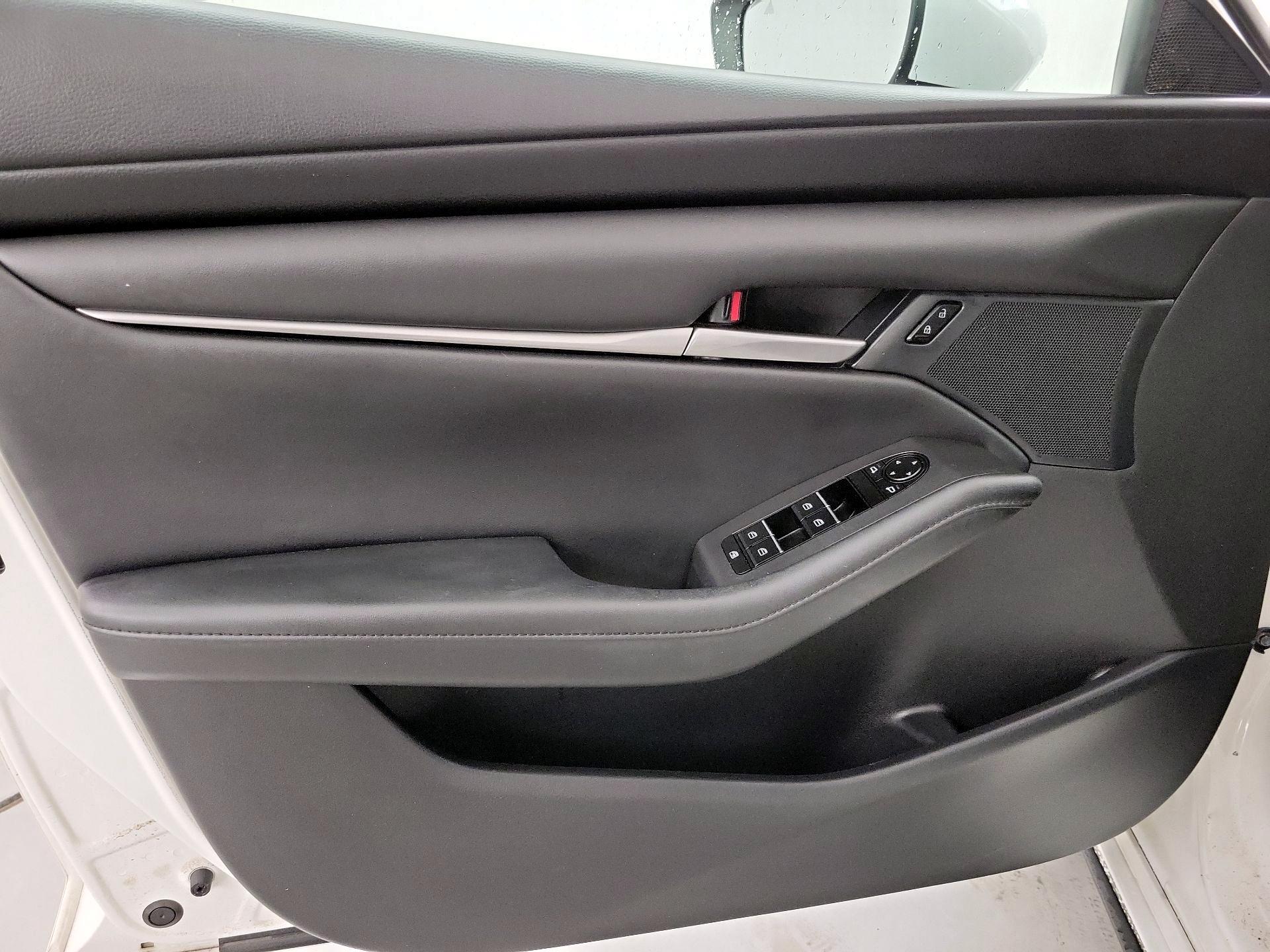 Thumbnail: 2020 Mazda Mazda3 - 12