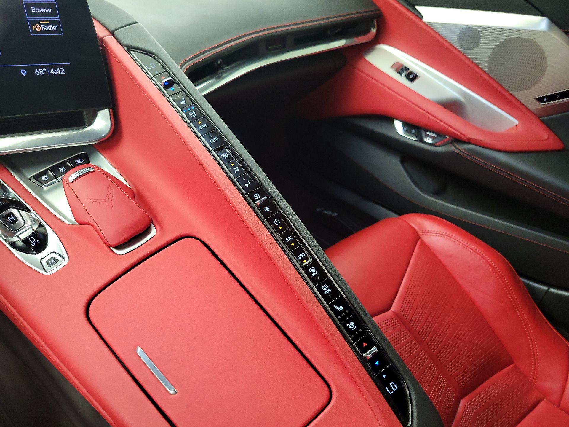 Thumbnail: 2020 Chevrolet Corvette - 16