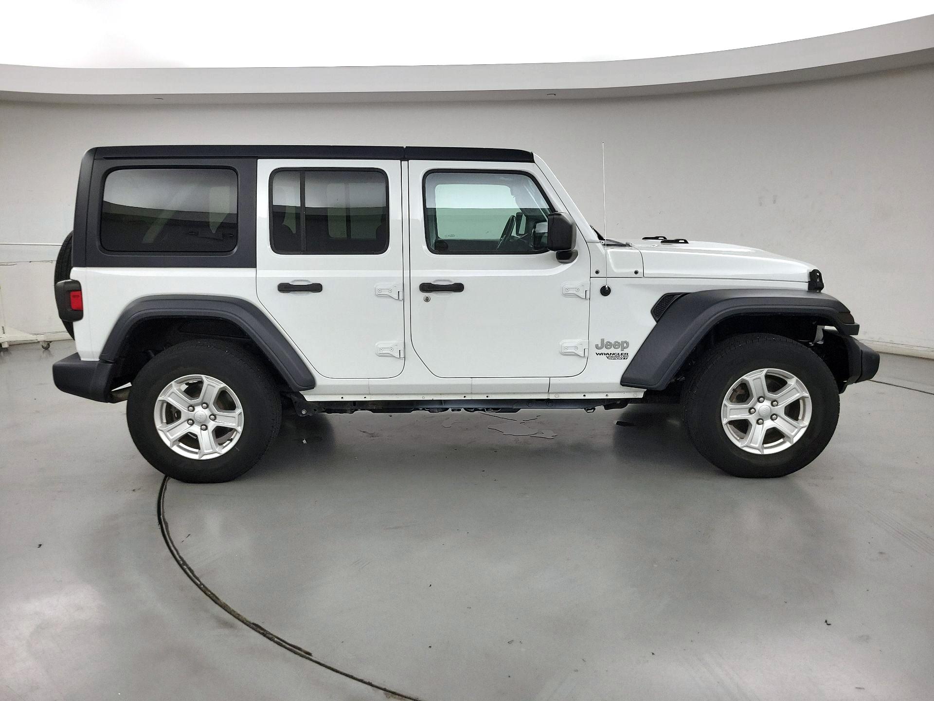Thumbnail: 2020 Jeep Wrangler - 4