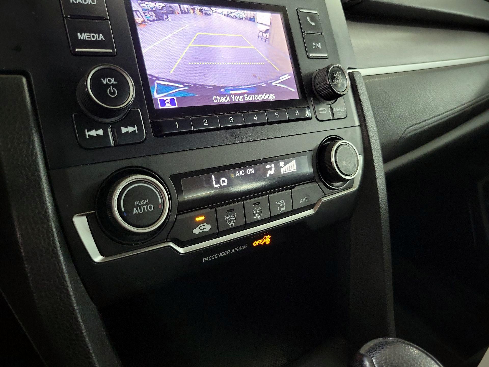 Thumbnail: 2018 Honda Civic - 16