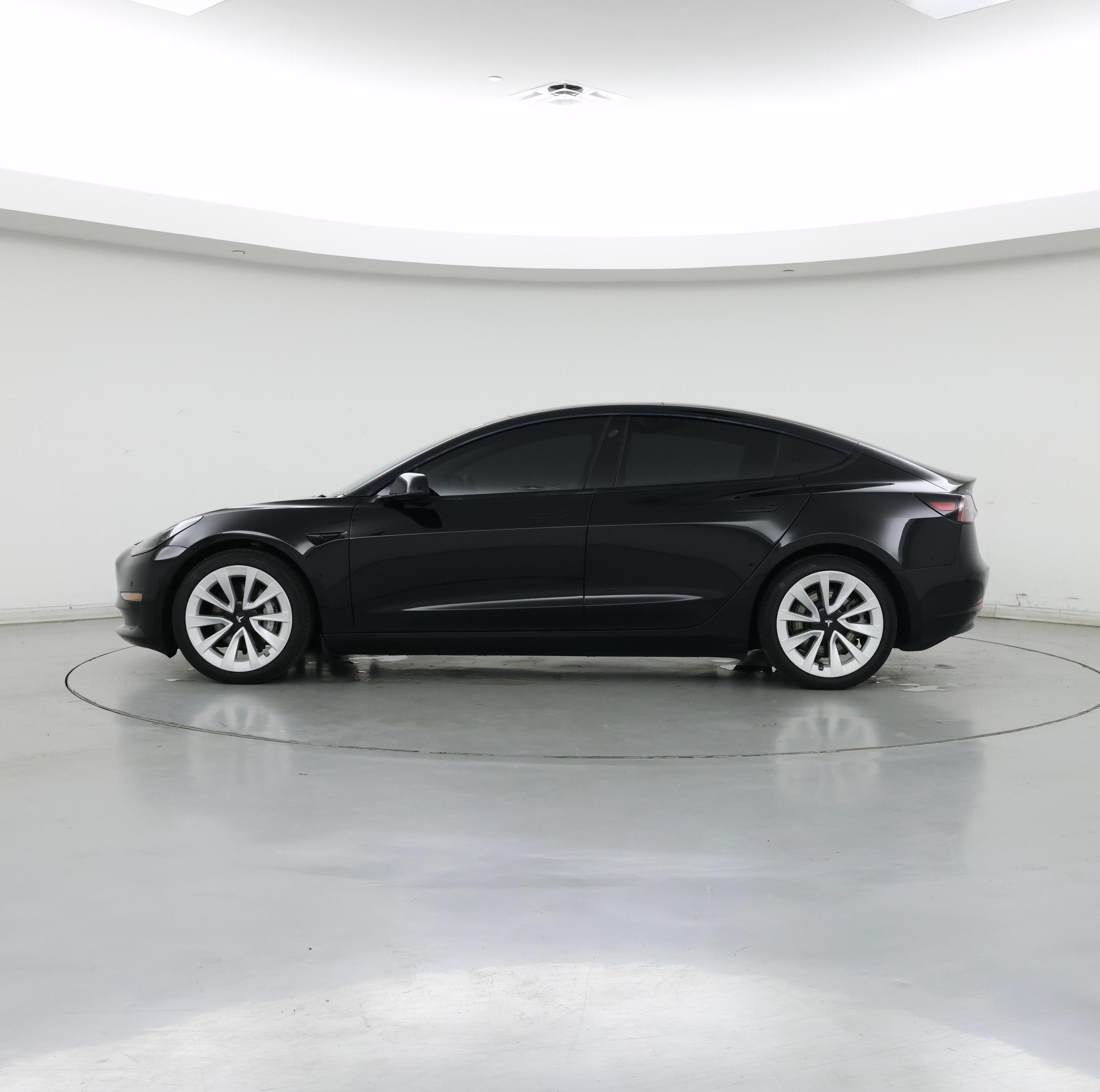 Thumbnail: 2021 Tesla Model 3 - 3