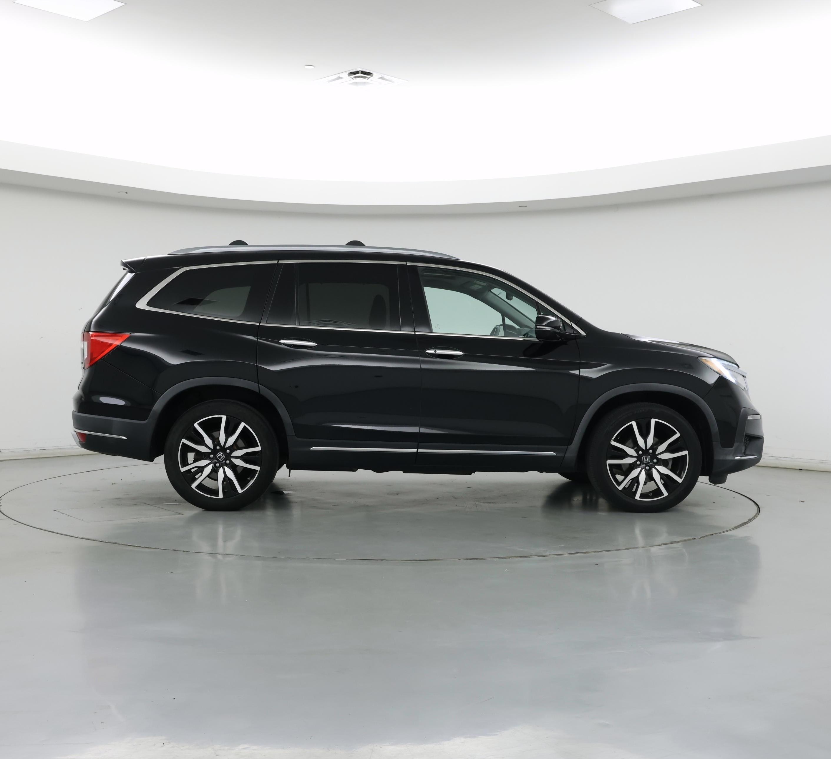 Thumbnail: 2019 Honda Pilot - 7