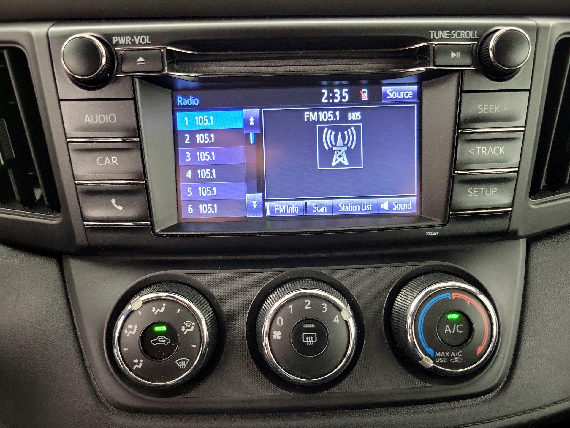 Thumbnail: 2017 Toyota RAV4 - 15