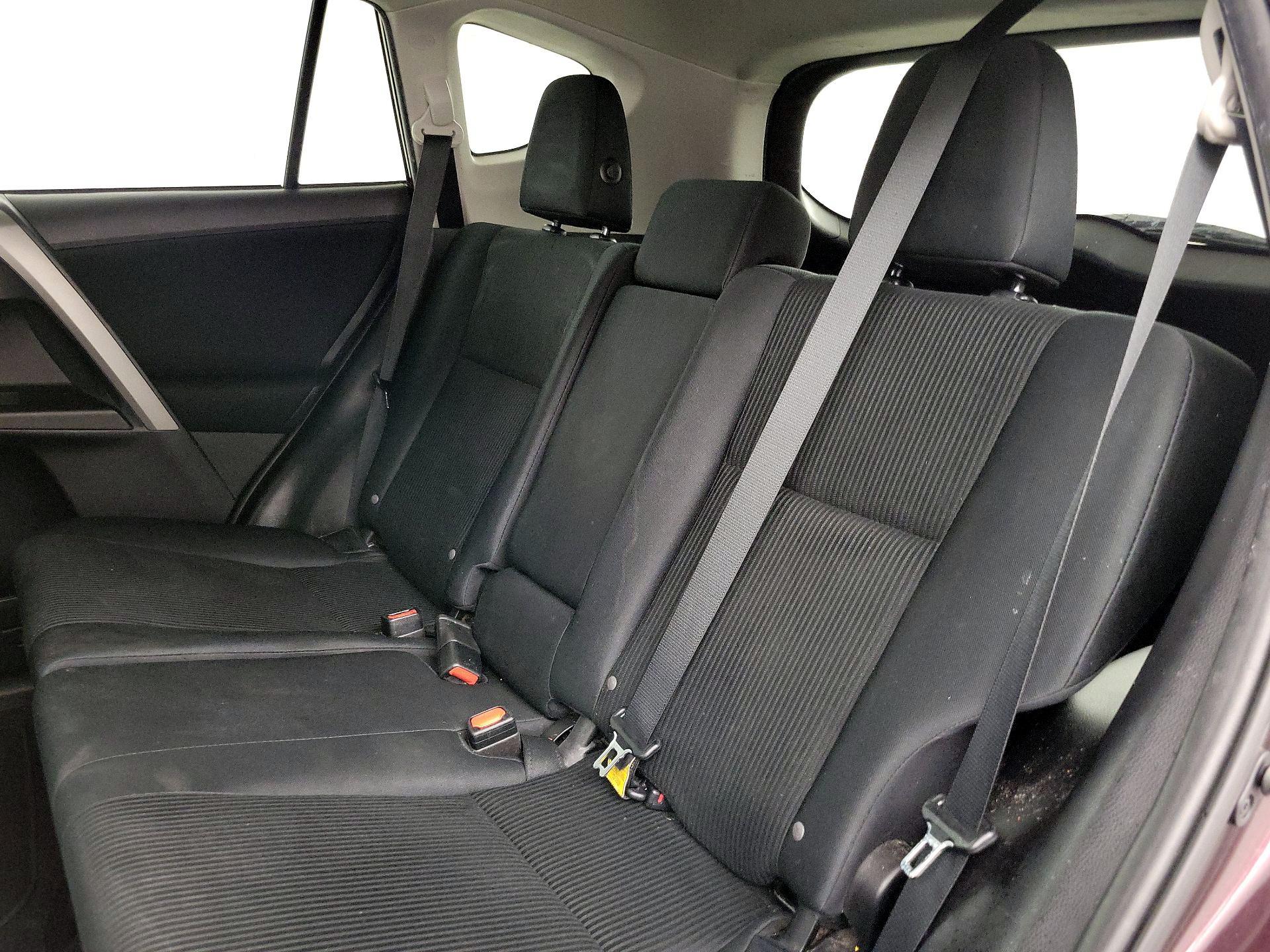 Thumbnail: 2017 Toyota RAV4 - 19