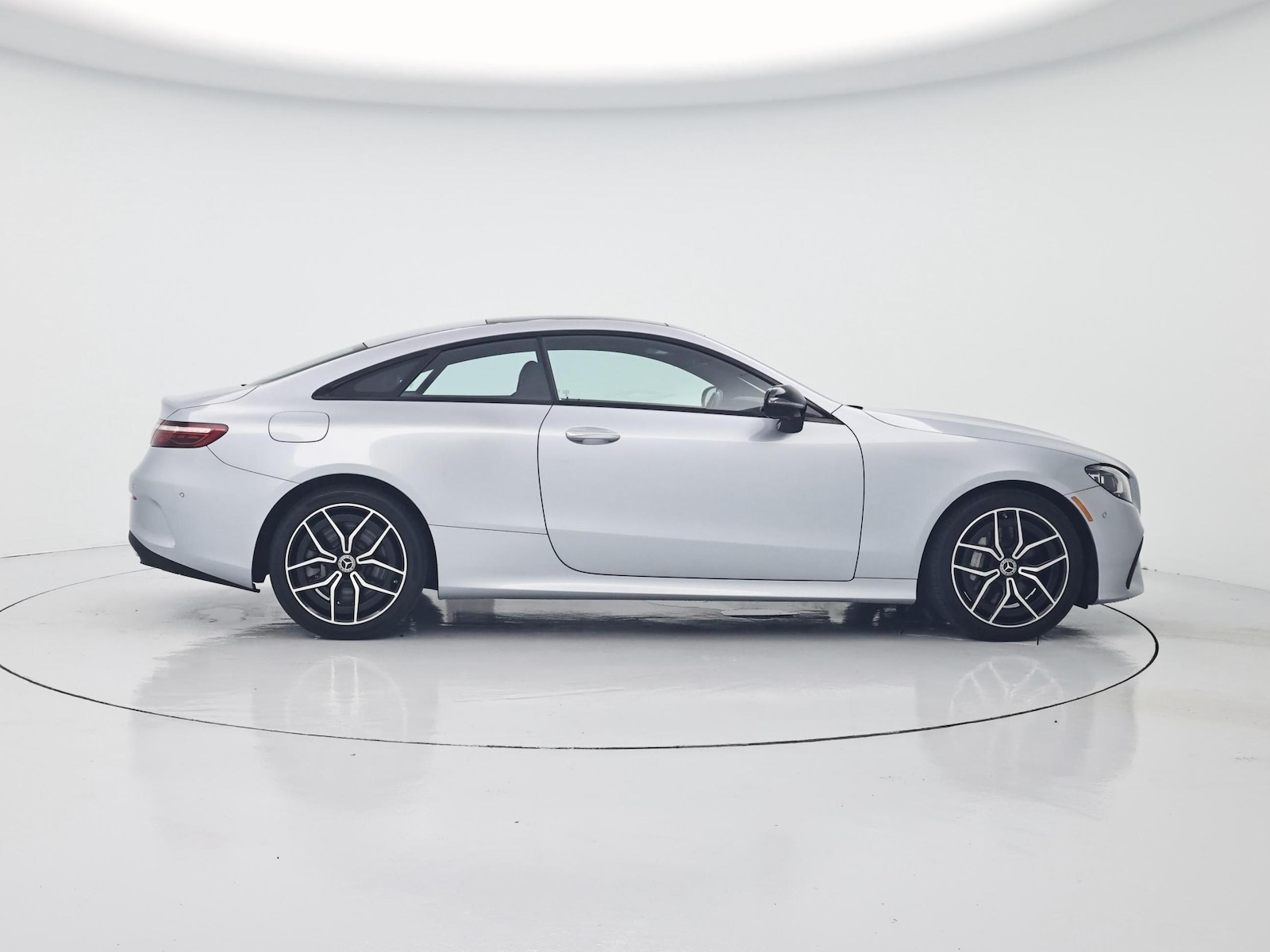 2021 Mercedes-Benz E-Class E450 - Photo 8