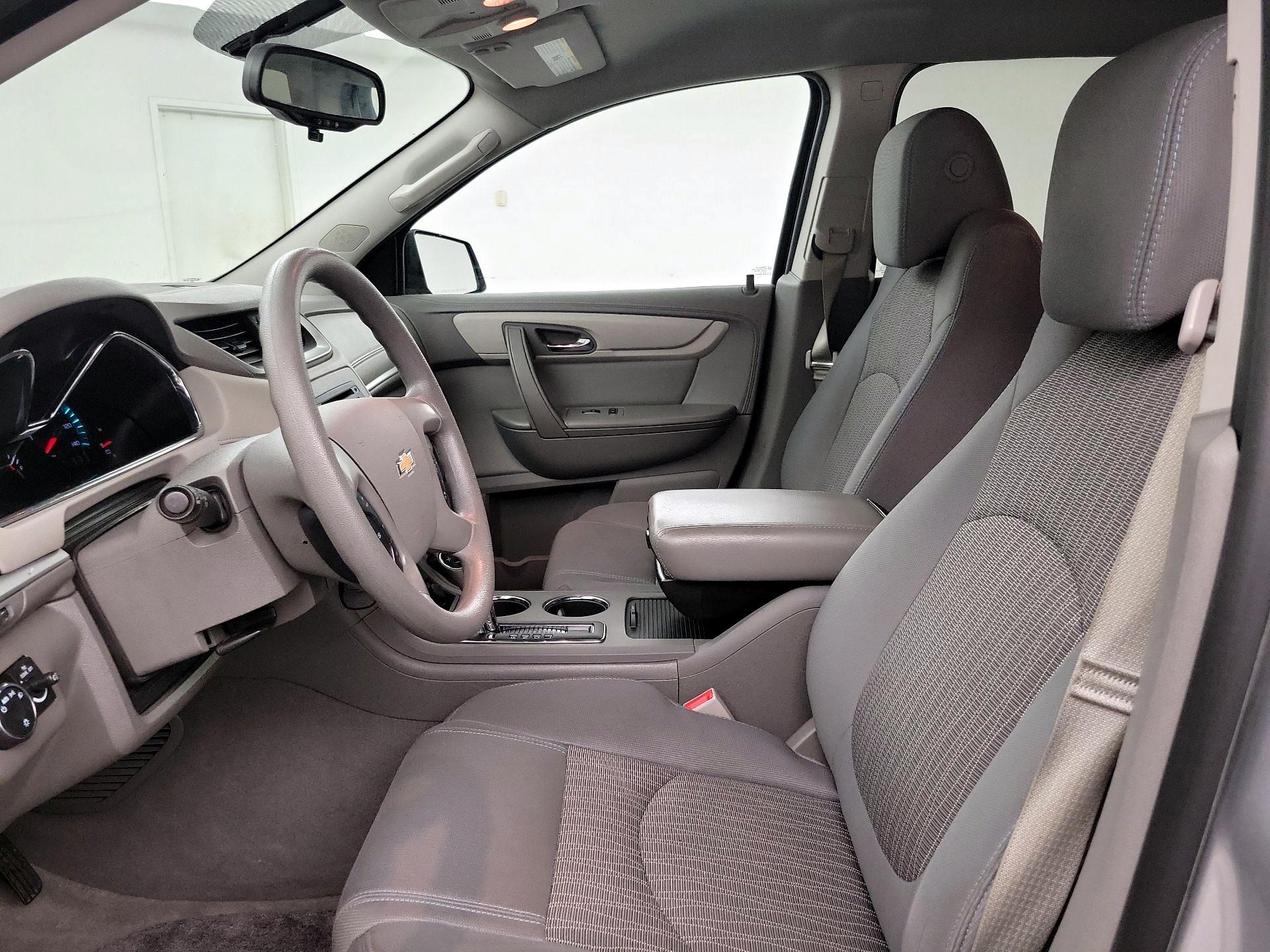 Thumbnail: 2016 Chevrolet Traverse - 11