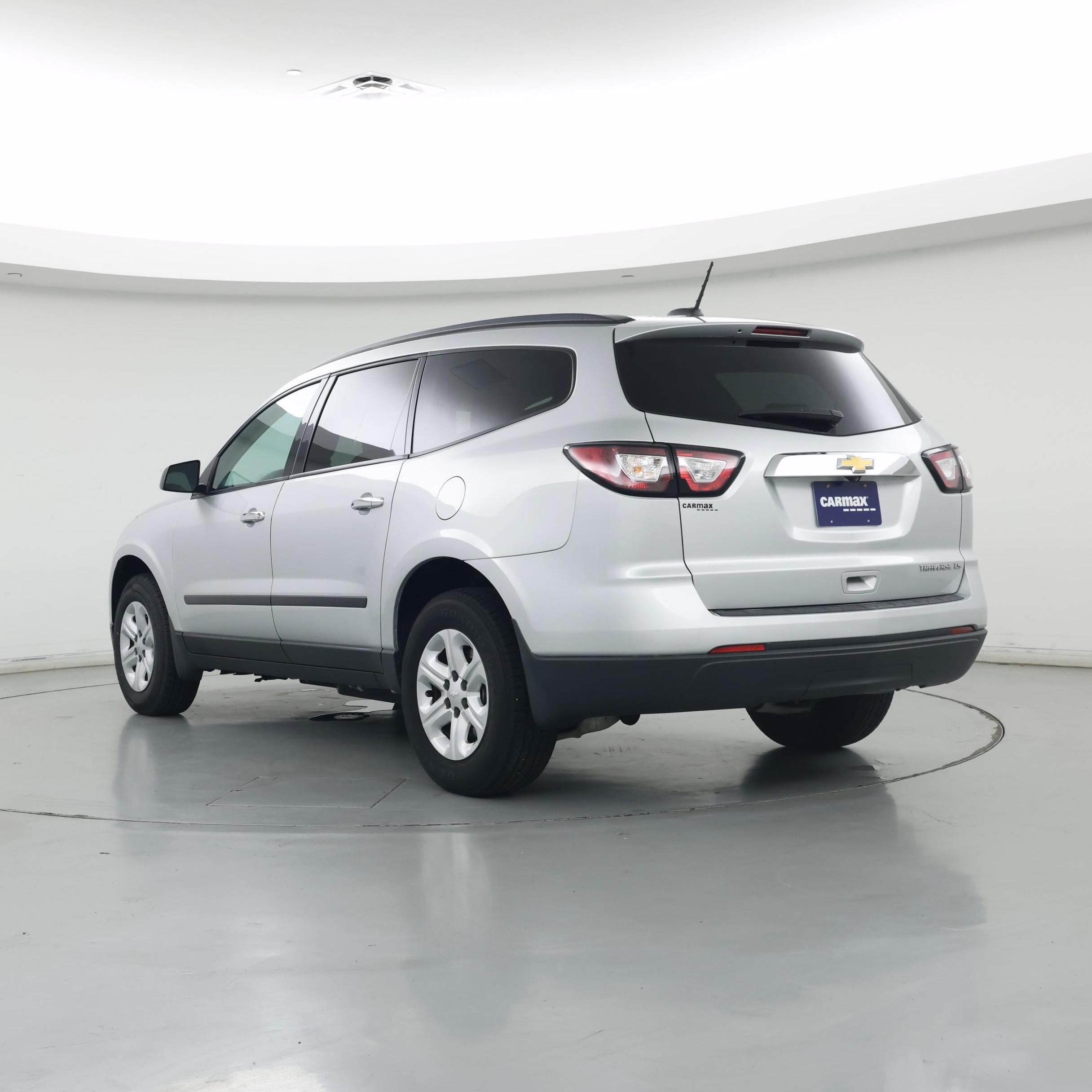 Thumbnail: 2016 Chevrolet Traverse - 2