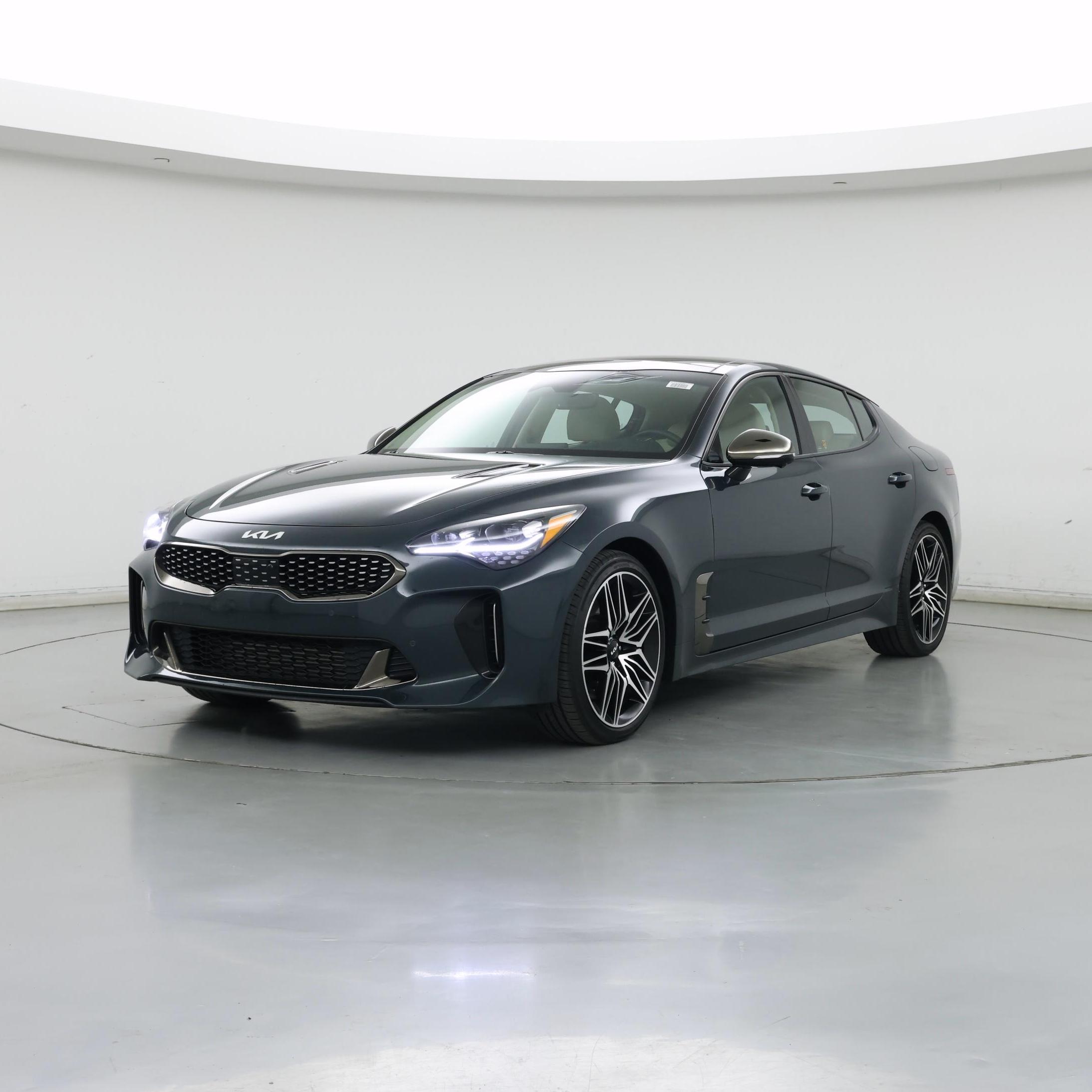 Thumbnail: 2022 Kia Stinger - 4