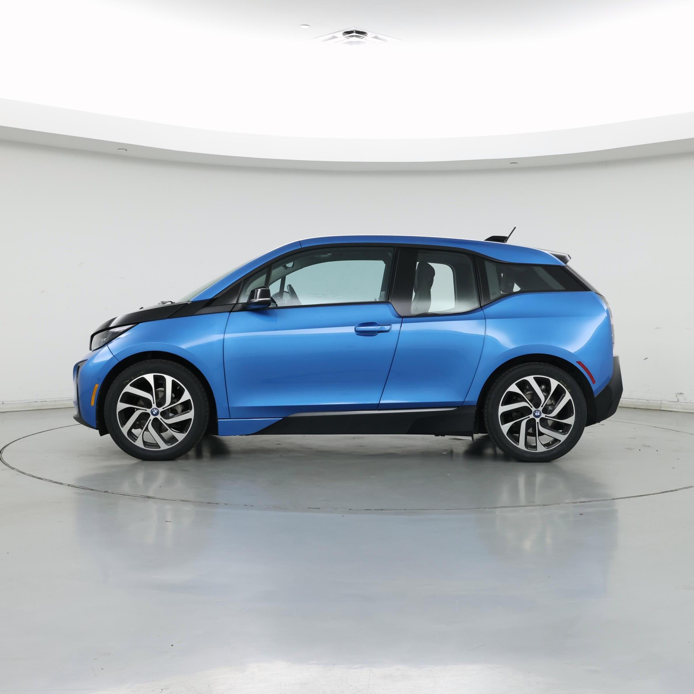 Thumbnail: 2017 BMW i3 - 3