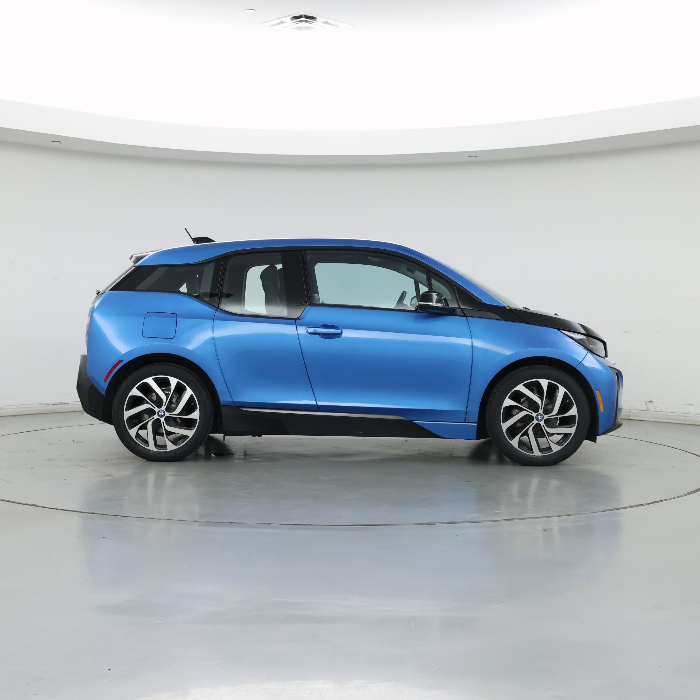 Thumbnail: 2017 BMW i3 - 7