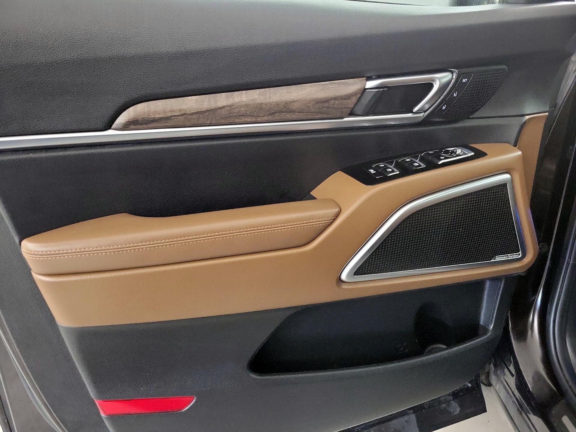 Thumbnail: 2021 Kia Telluride - 12