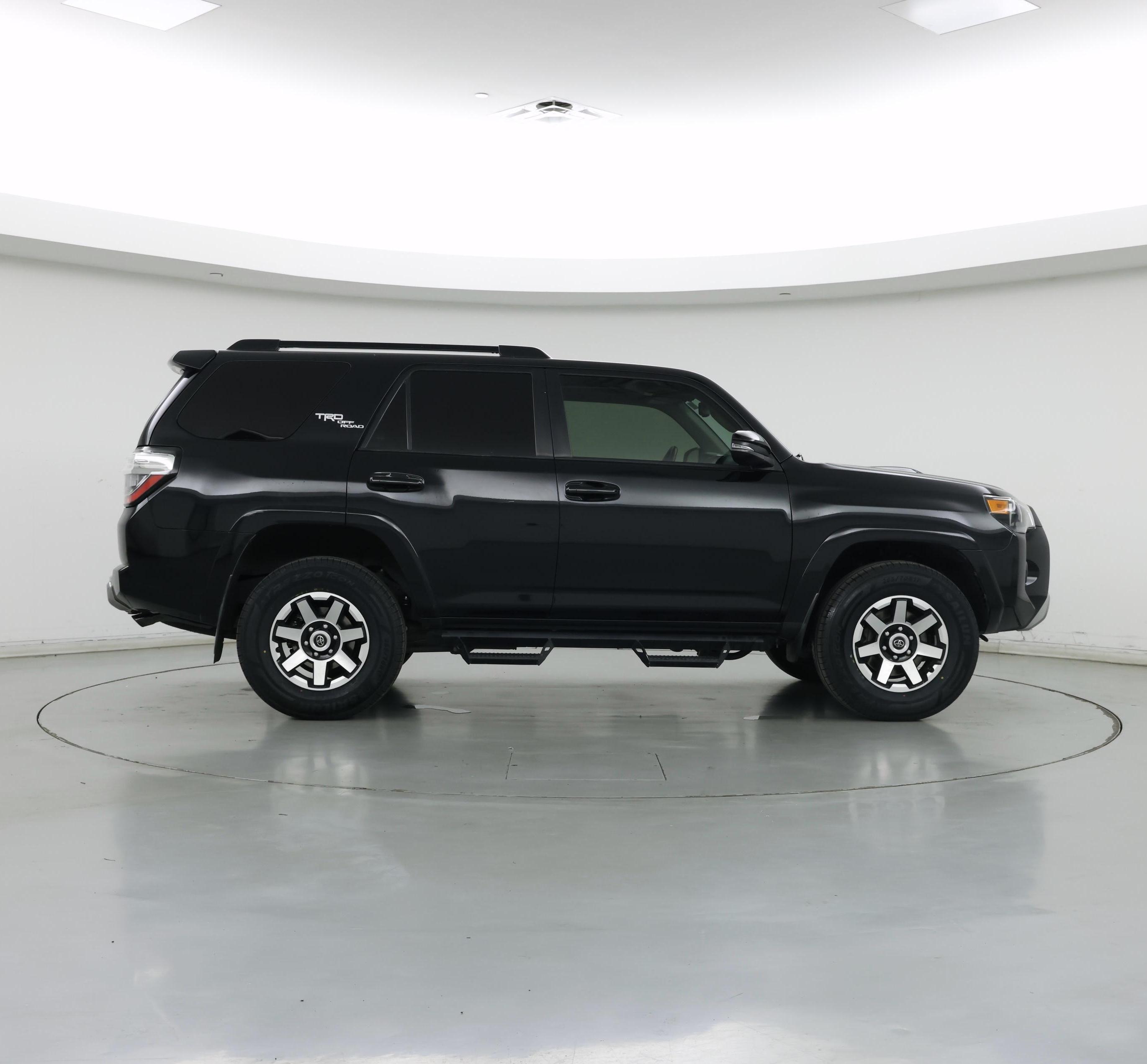 Thumbnail: 2021 Toyota 4Runner - 7