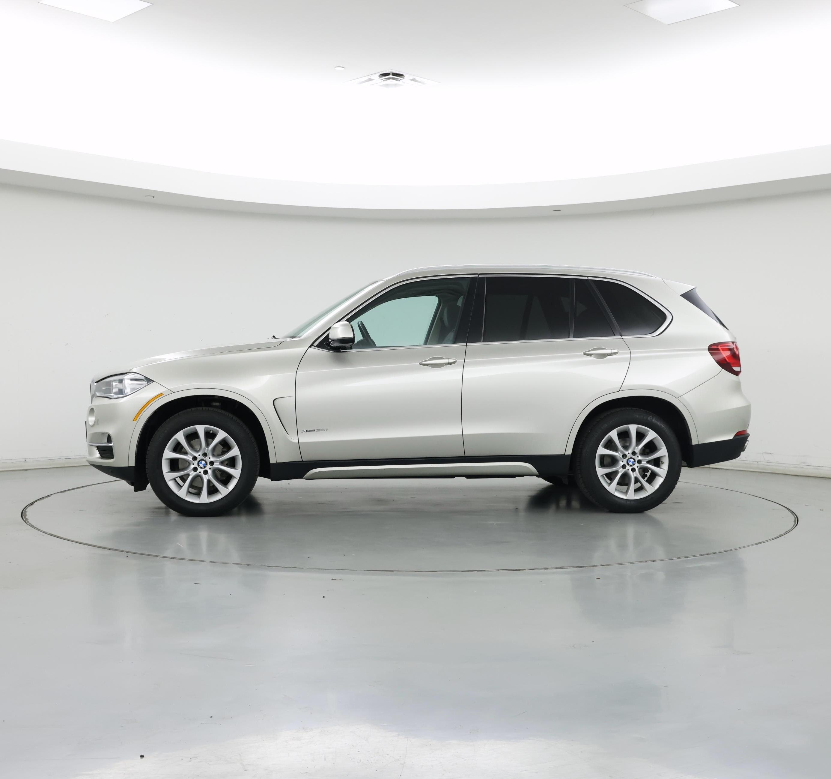 Thumbnail: 2015 BMW X5 - 3