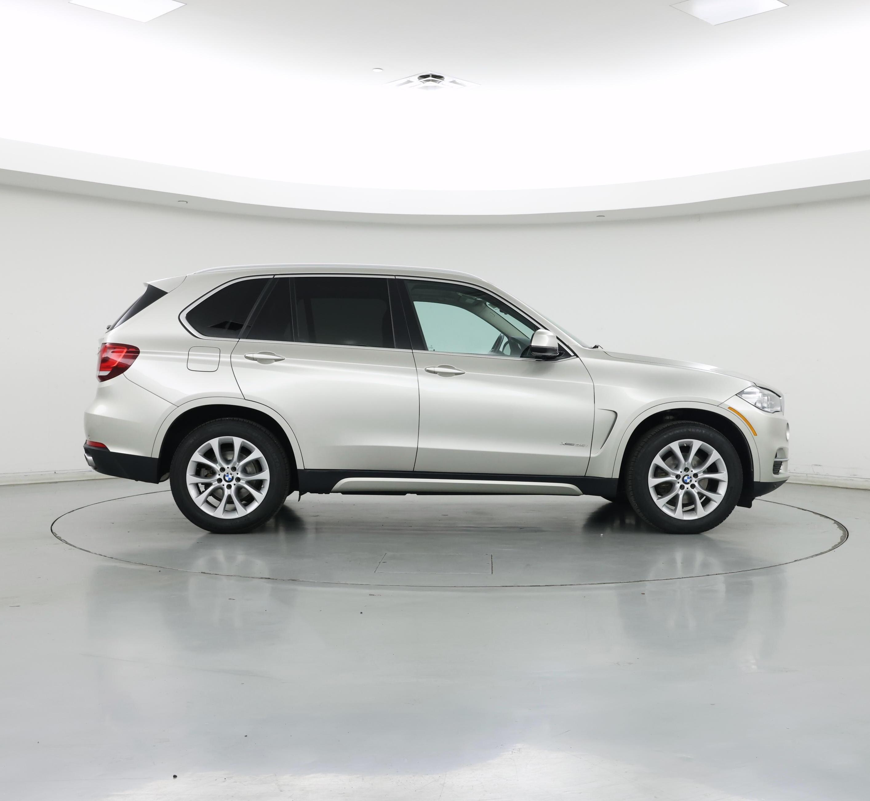 Thumbnail: 2015 BMW X5 - 7