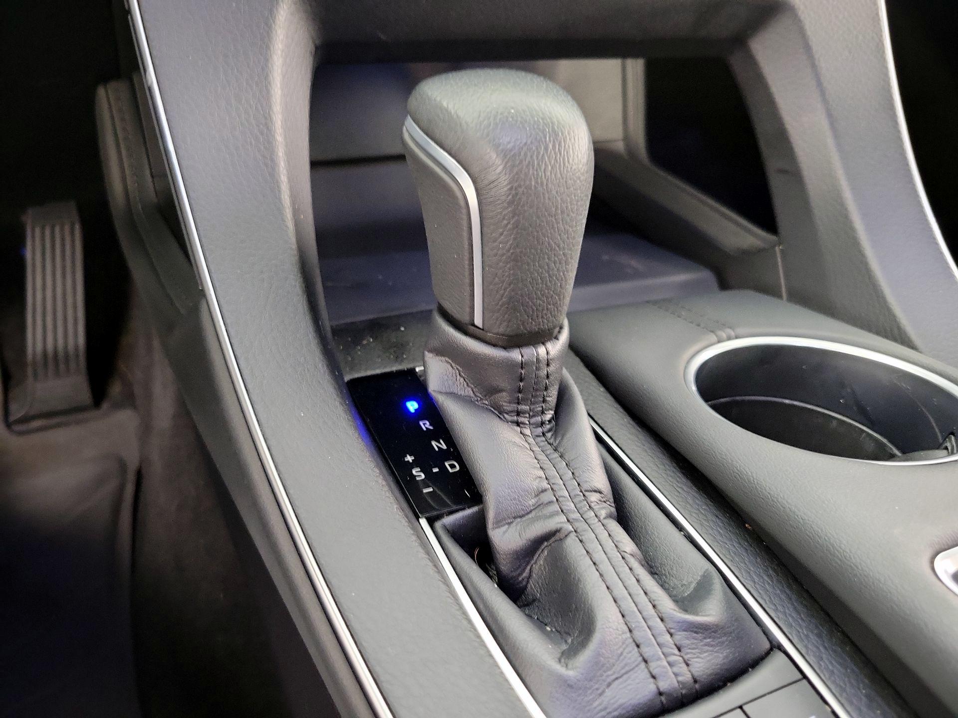 Thumbnail: 2019 Toyota Avalon - 18