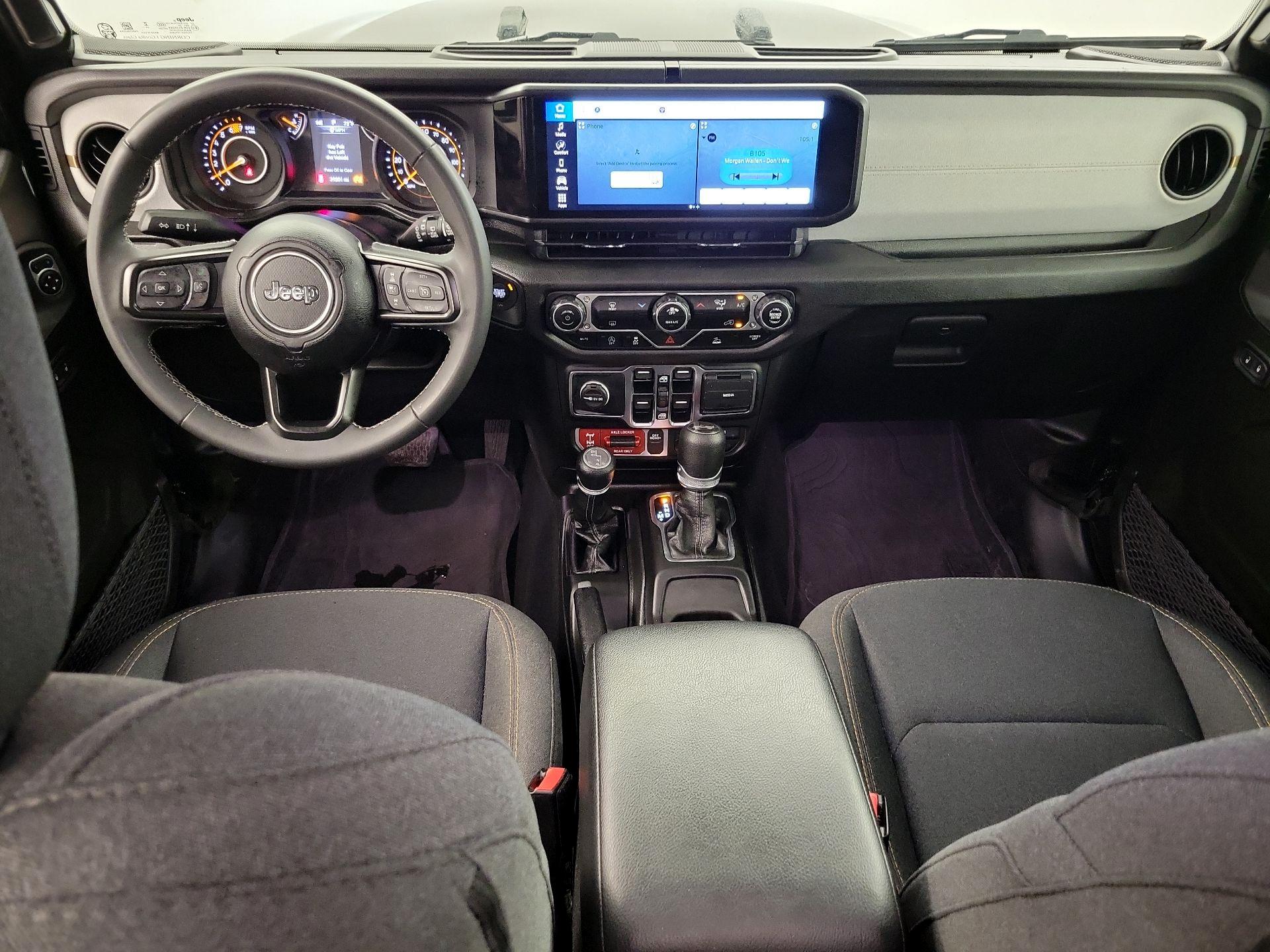 Thumbnail: 2025 Jeep Wrangler - 9