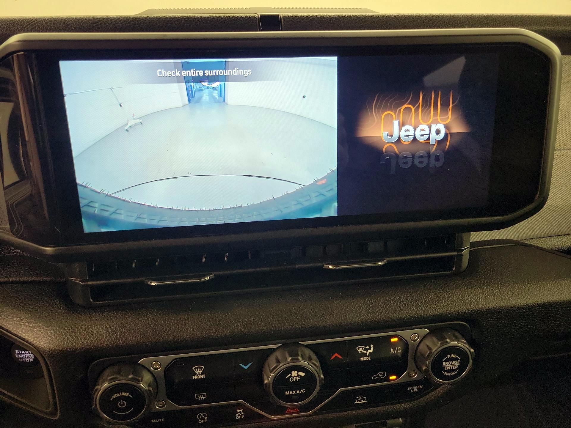 Thumbnail: 2025 Jeep Wrangler - 14