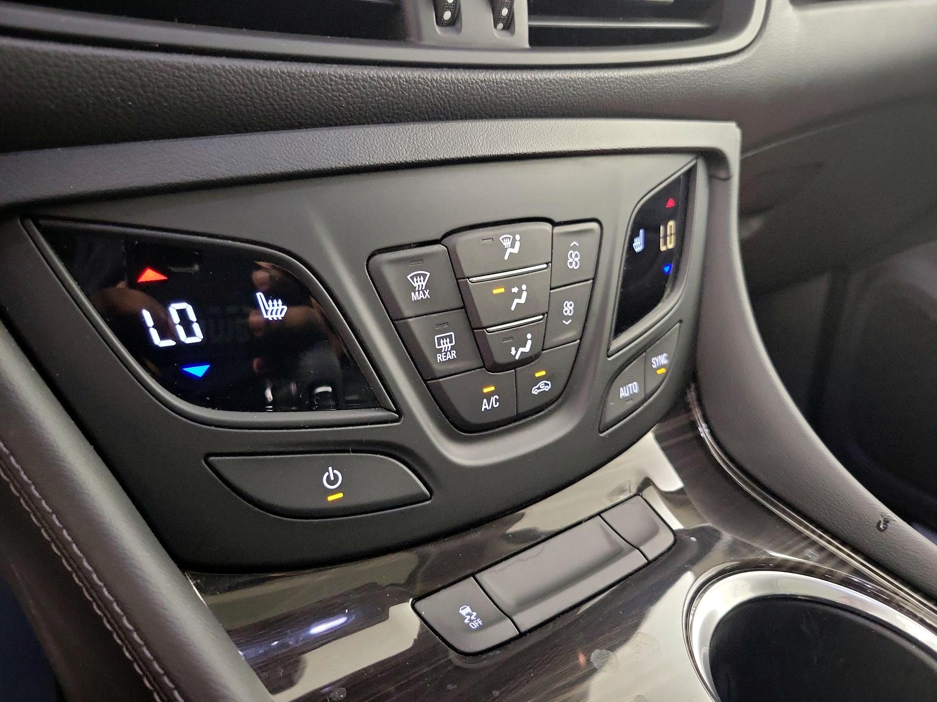 Thumbnail: 2020 Buick Envision - 17