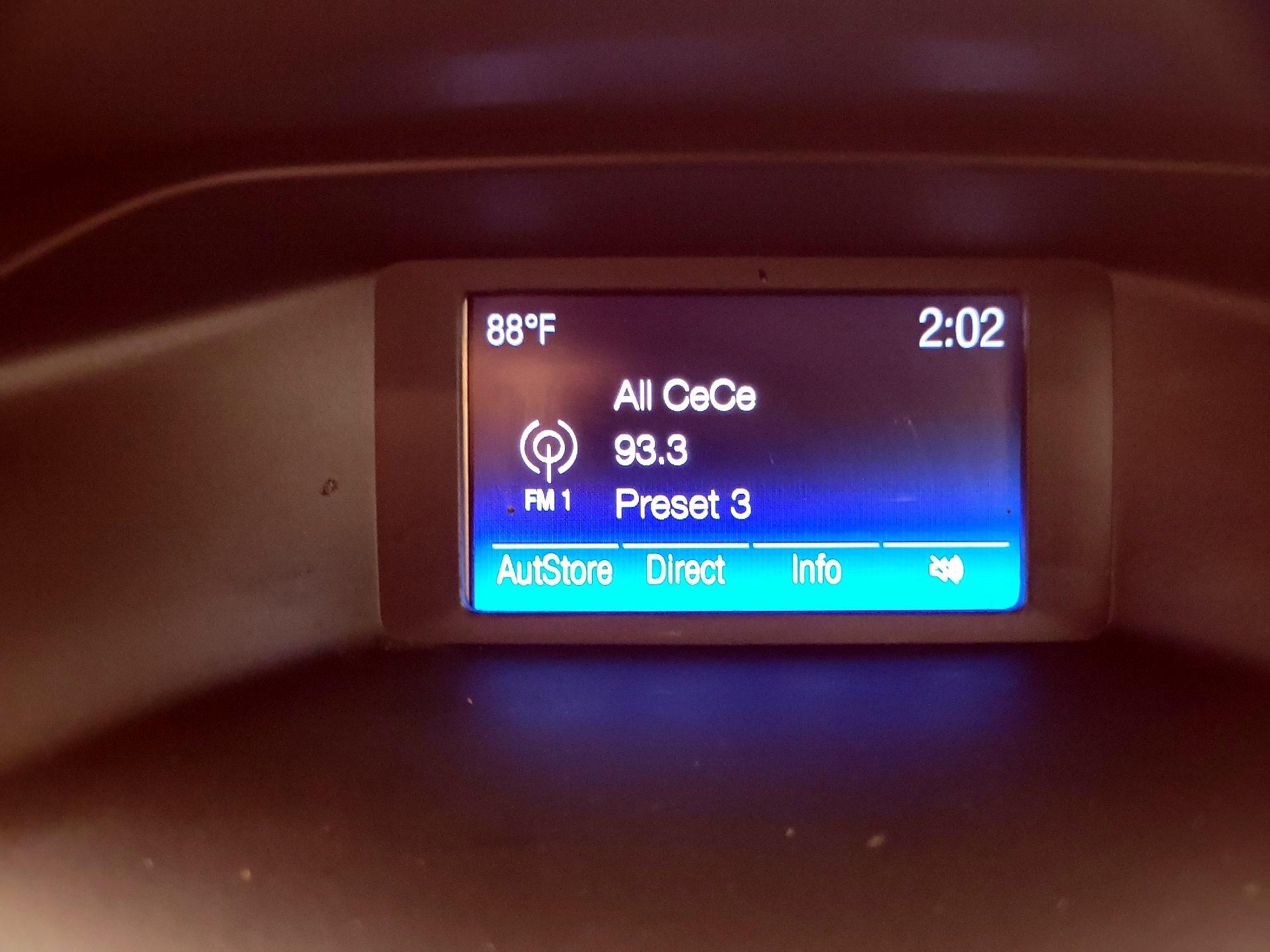 Thumbnail: 2015 Ford Focus - 15