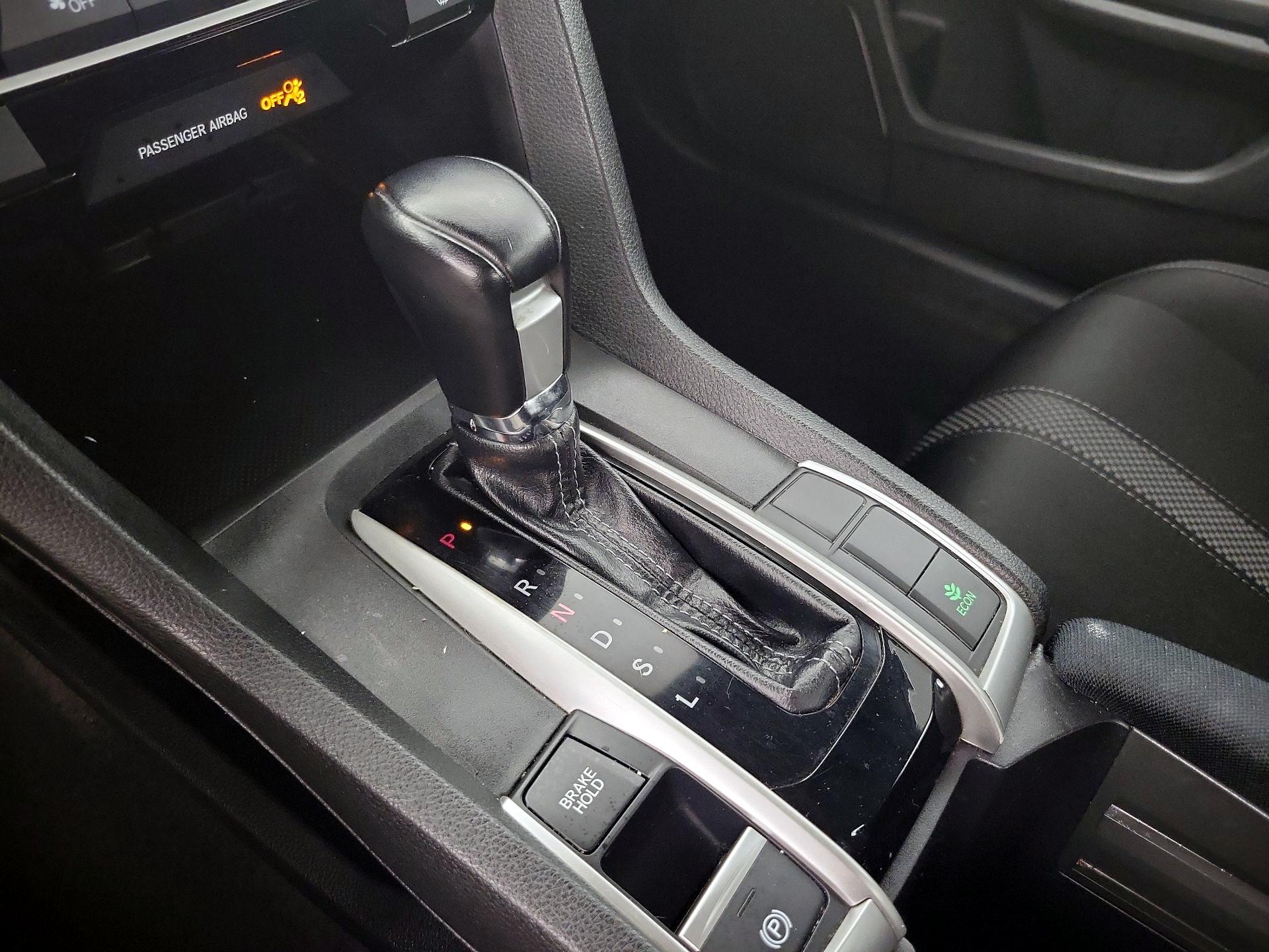 Thumbnail: 2019 Honda Civic - 17