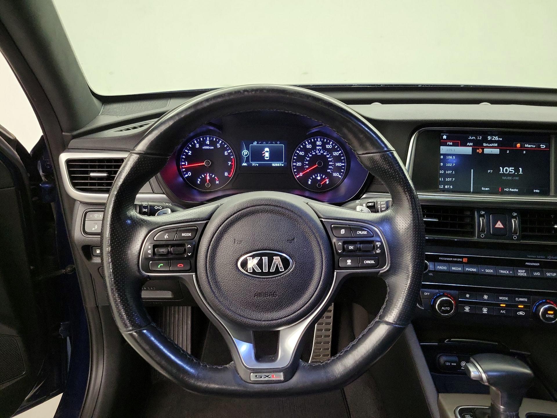 Thumbnail: 2016 Kia Optima - 10