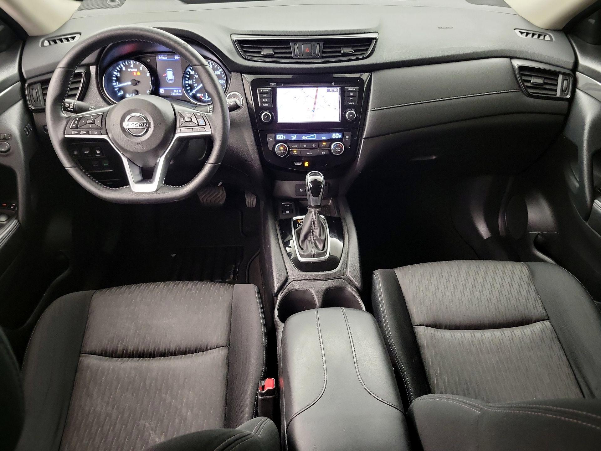 Thumbnail: 2020 Nissan Rogue - 9