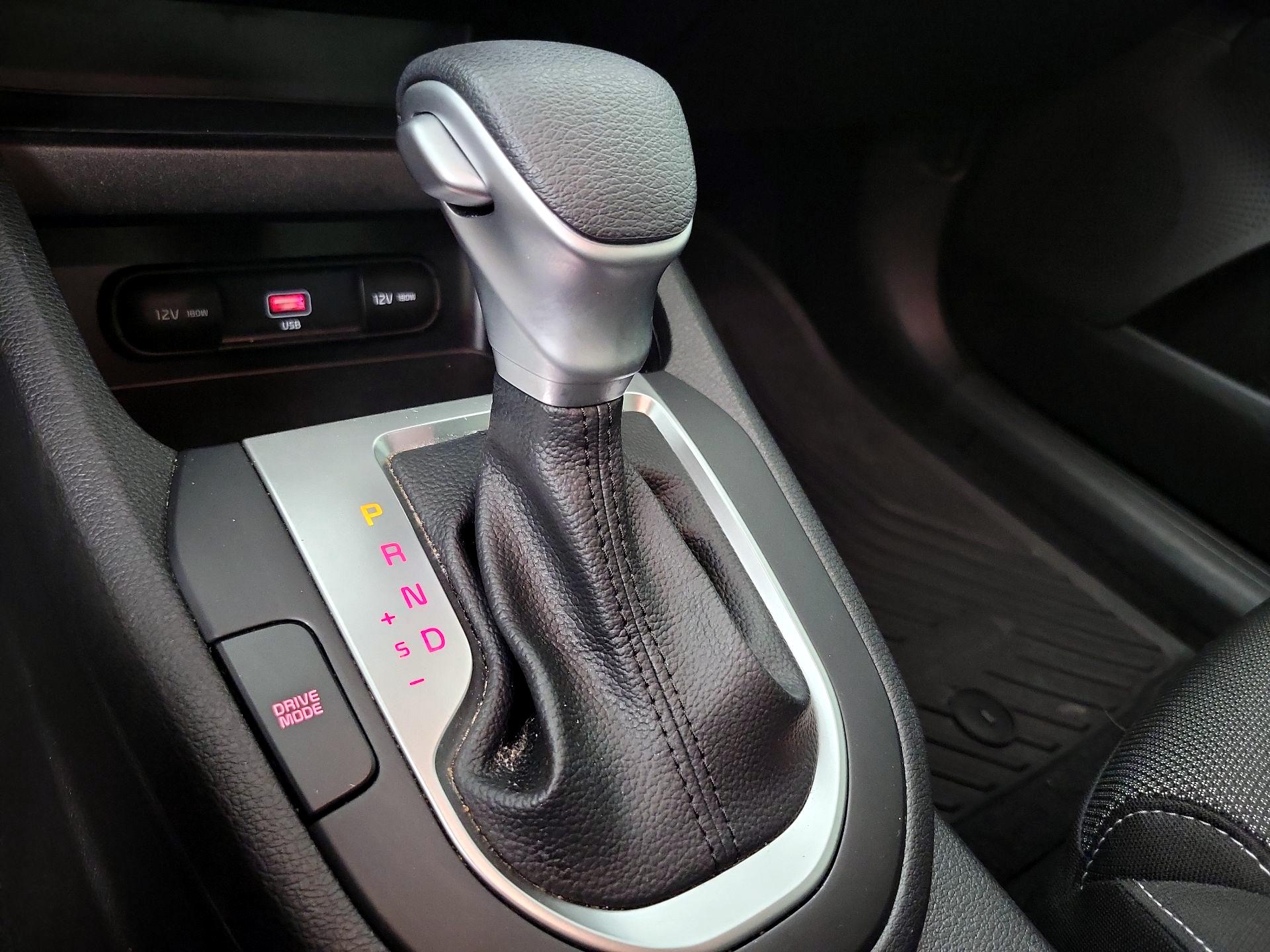 Thumbnail: 2023 Kia Forte - 17