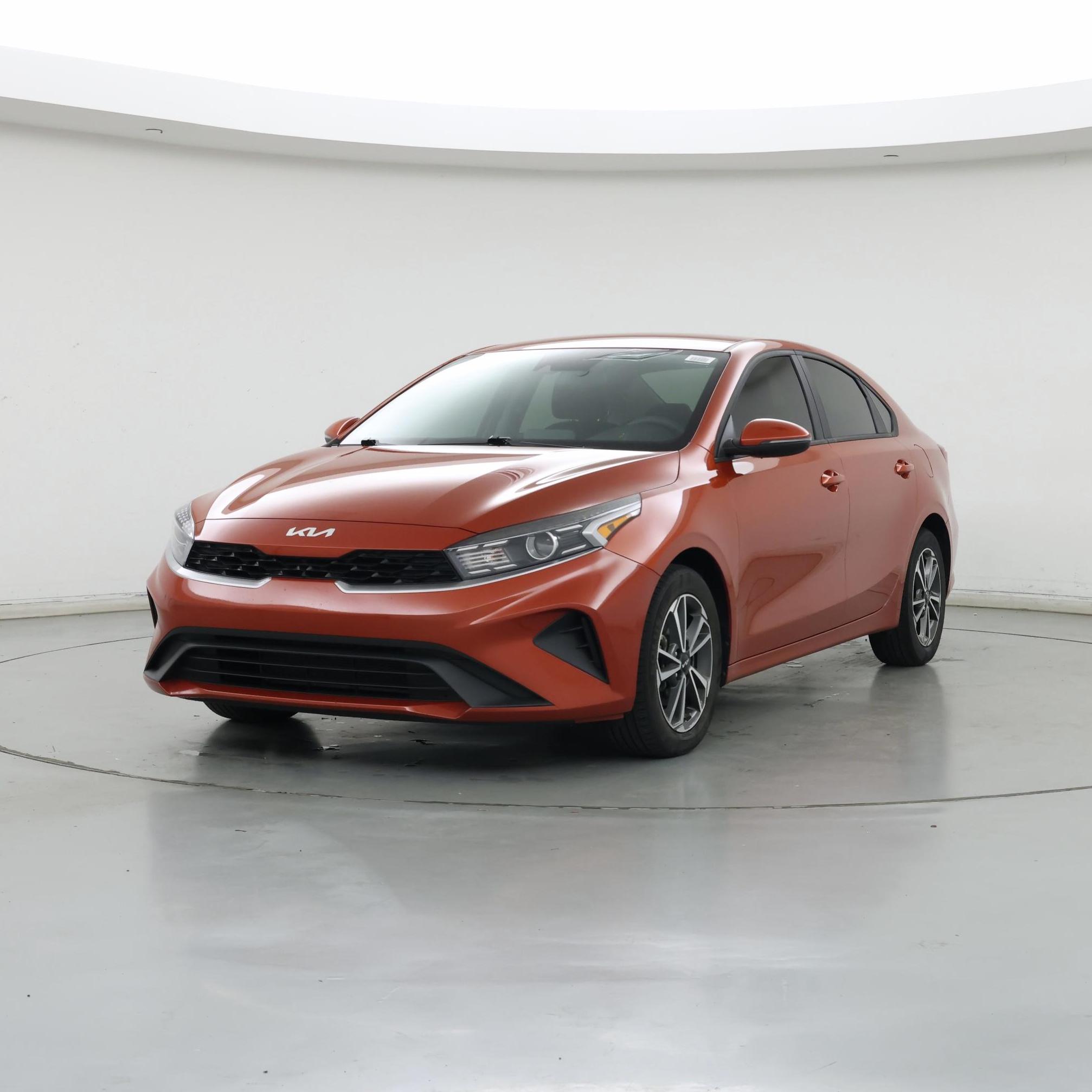 Thumbnail: 2023 Kia Forte - 4