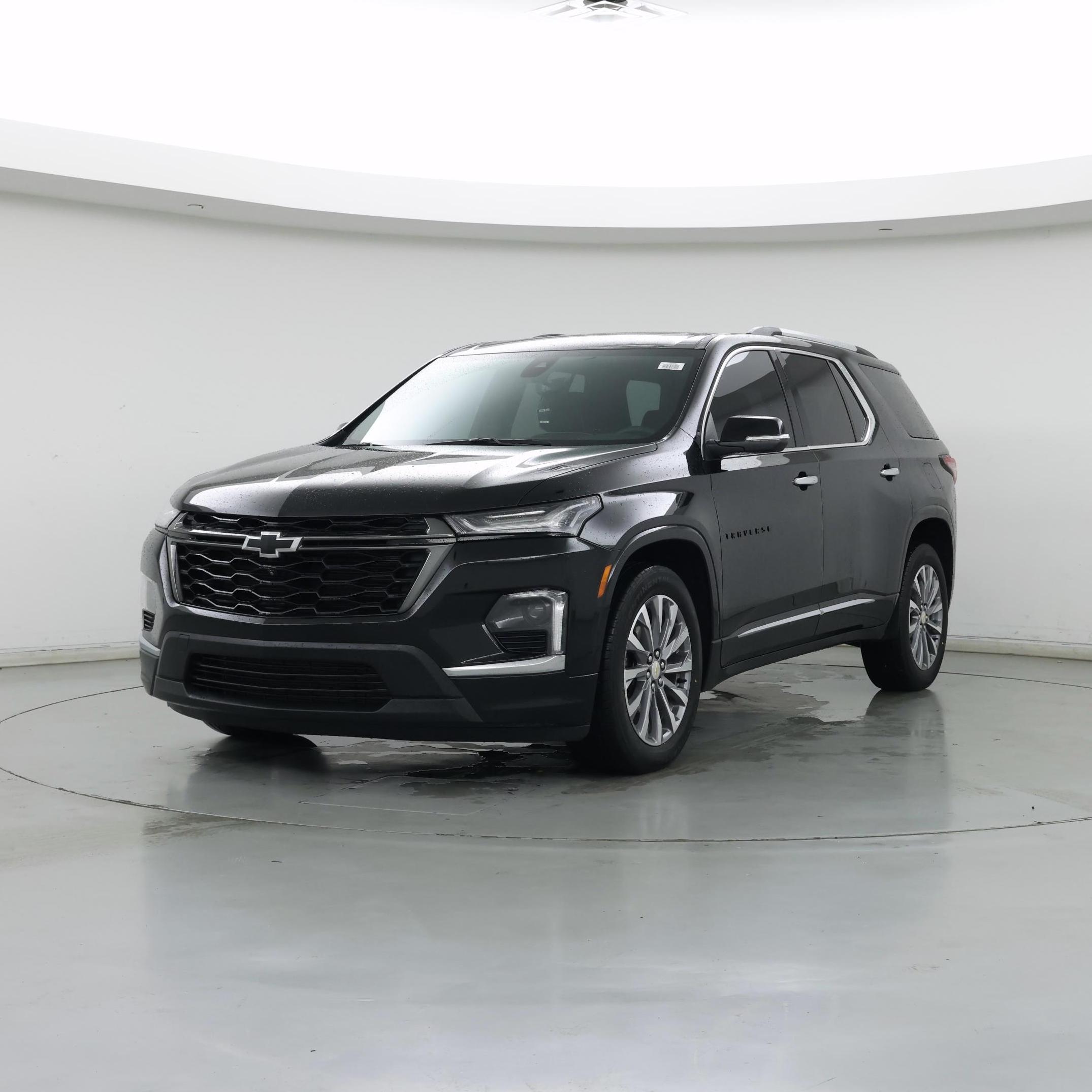 Thumbnail: 2023 Chevrolet Traverse - 4