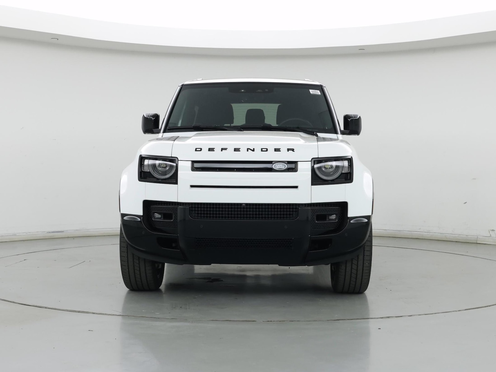 2024 Land Rover Defender X-Dynamic SE - Photo 6