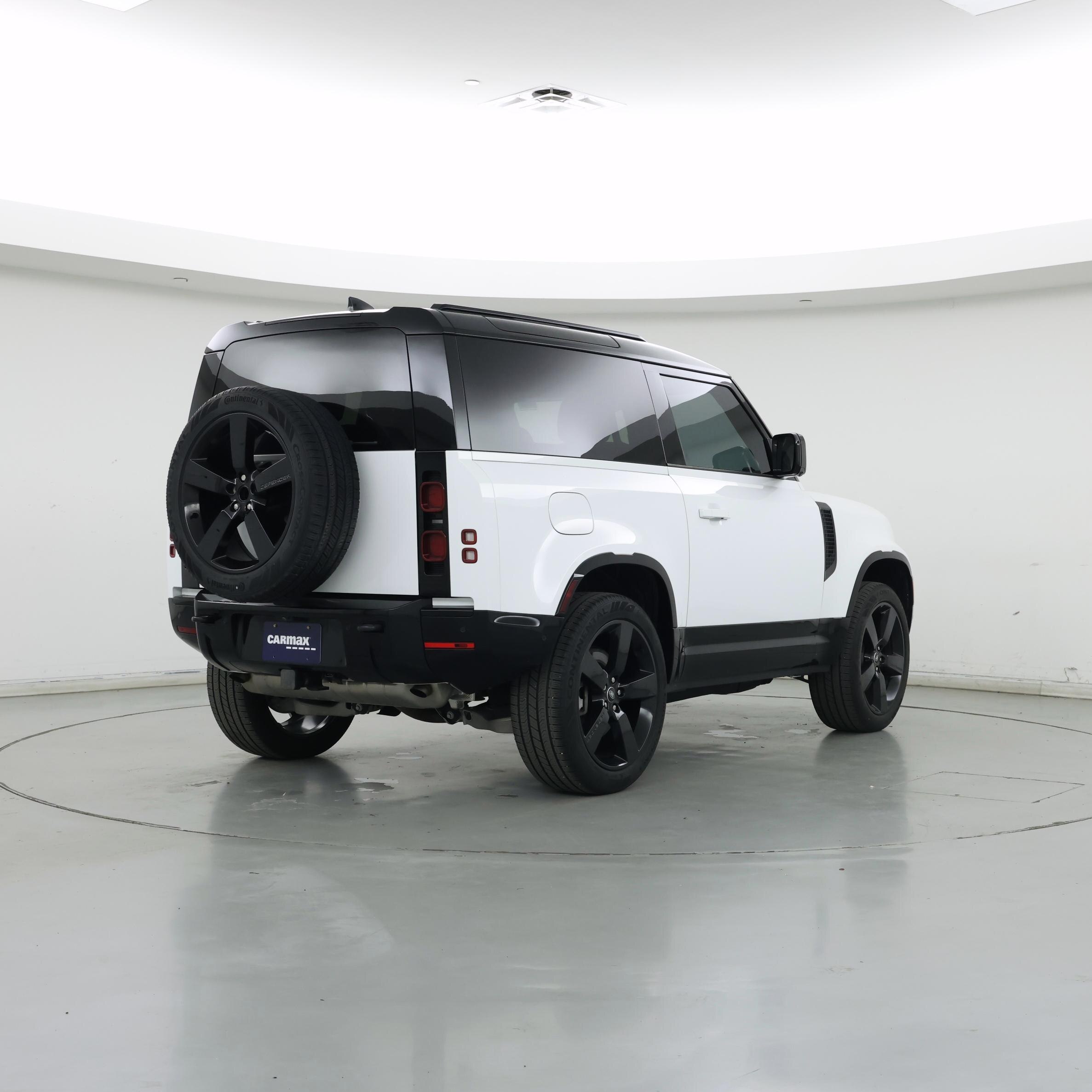 Thumbnail: 2024 Land Rover Defender - 8